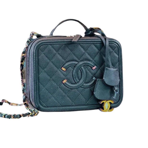 Chanel Filigree Vanity Case Review: The Perfect Structured Bag?