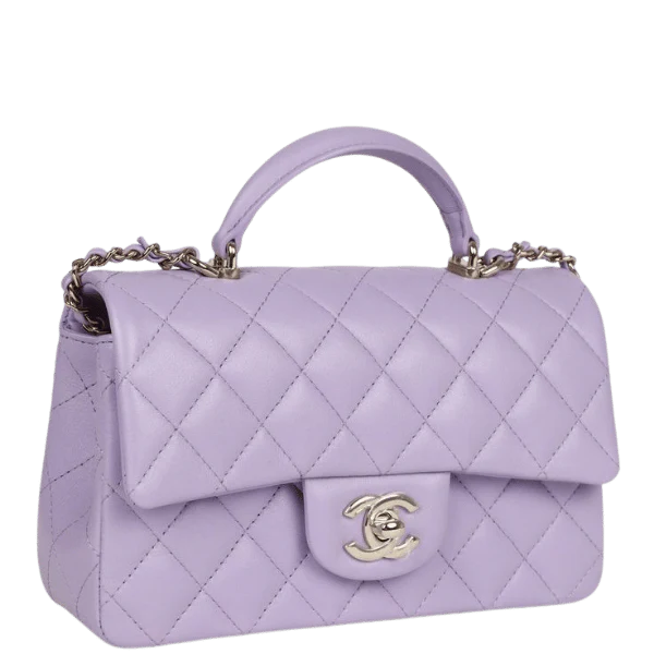 Chanel Signature Handbags: The Iconic Flap Bags of Fashion