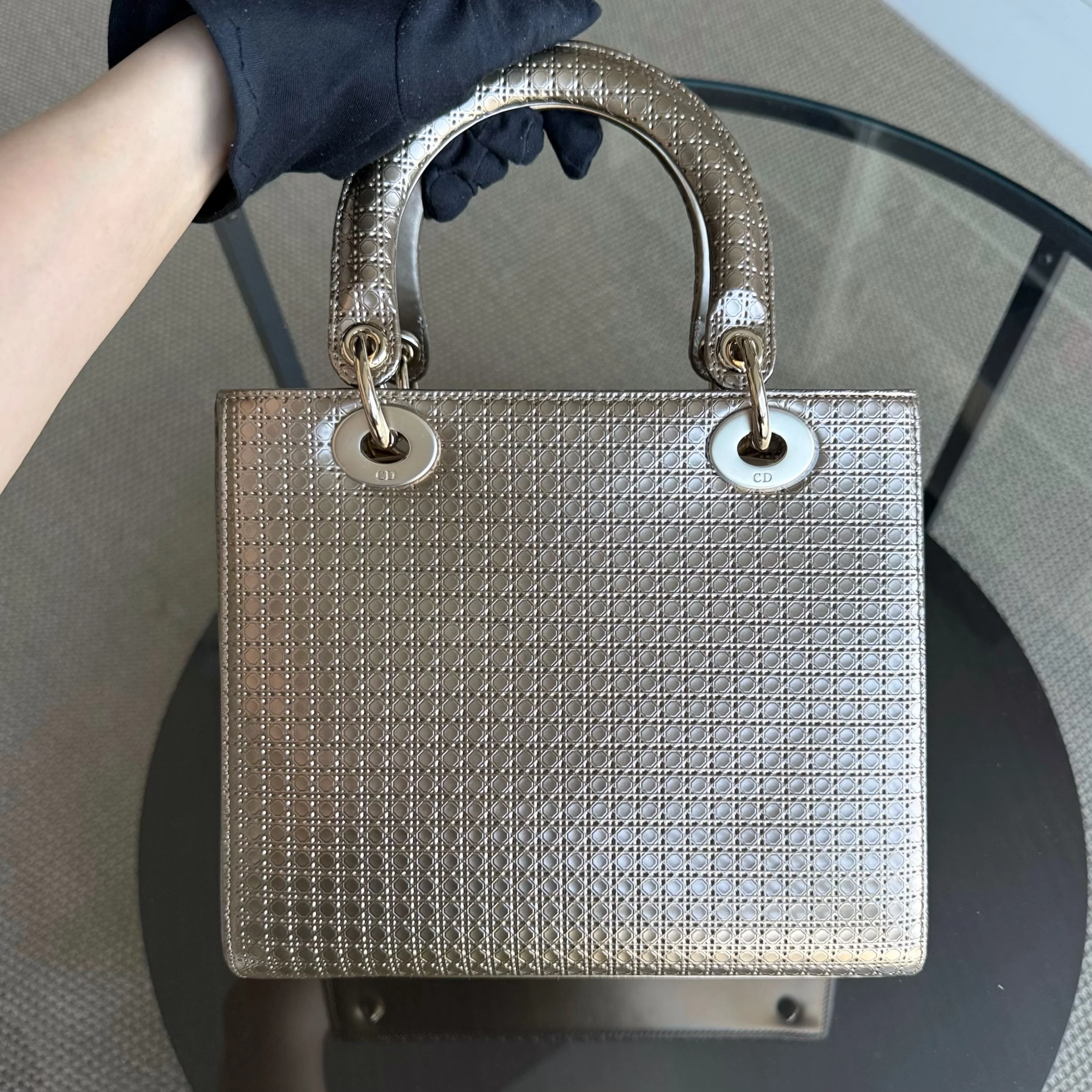 Dior Lady Medium - Micro-Cannage Metalllic Gold Hardware