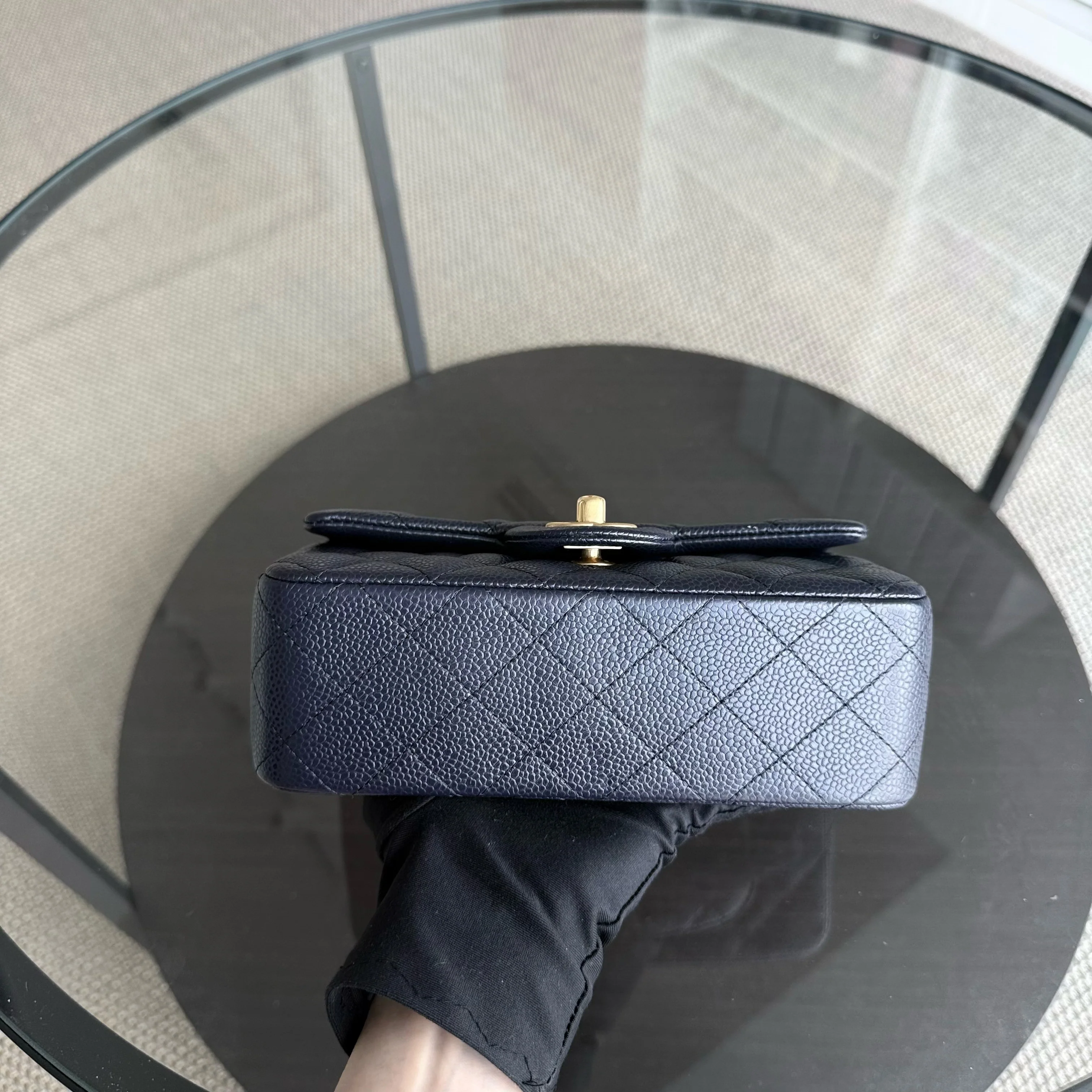 Chanel Classic Flap Mini - Caviar 20CM Quilted Dark Blue Gold Hardware Series 21