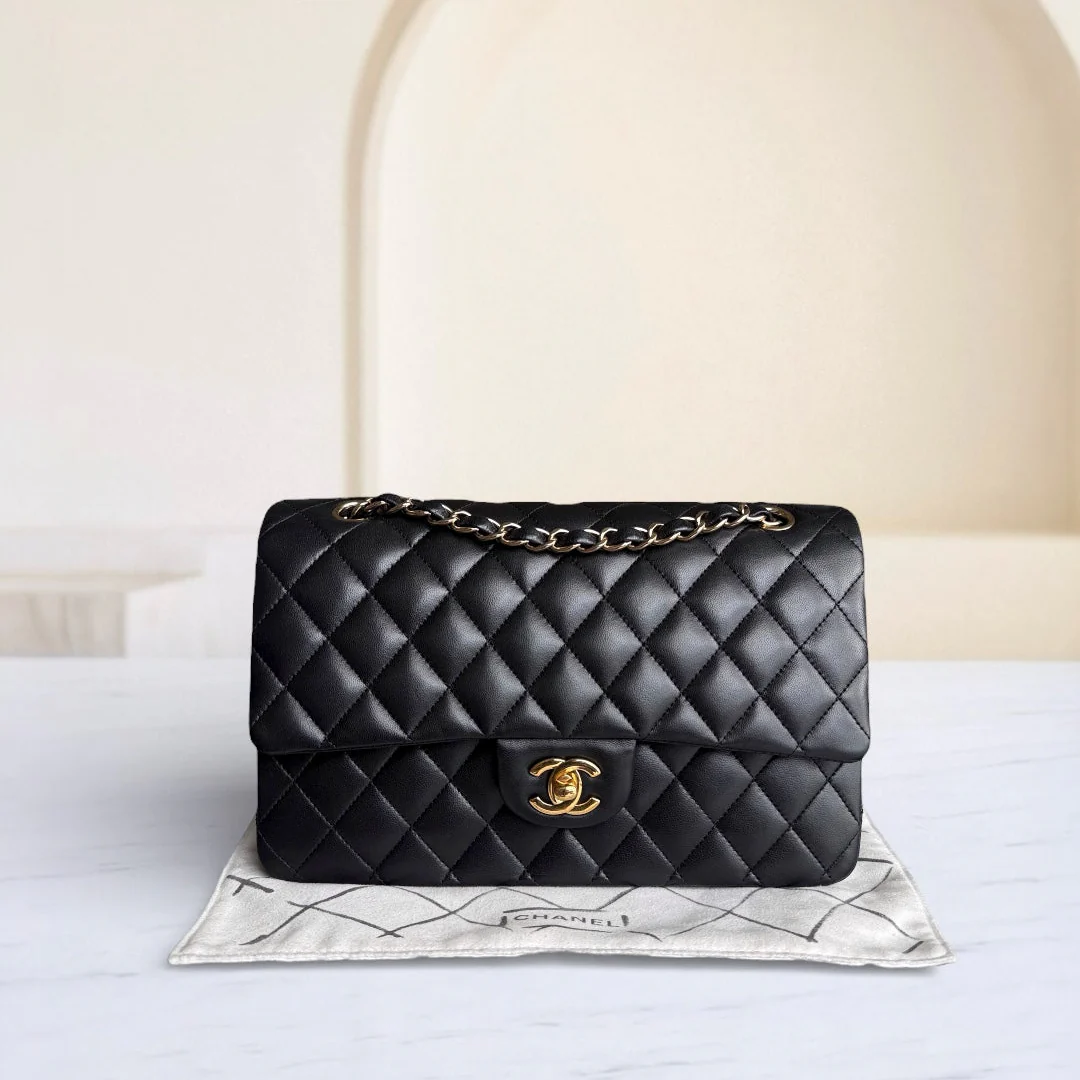 Chanel Classic Flap Medium - 25CM Quilted Lambskin Black Gold Hardware