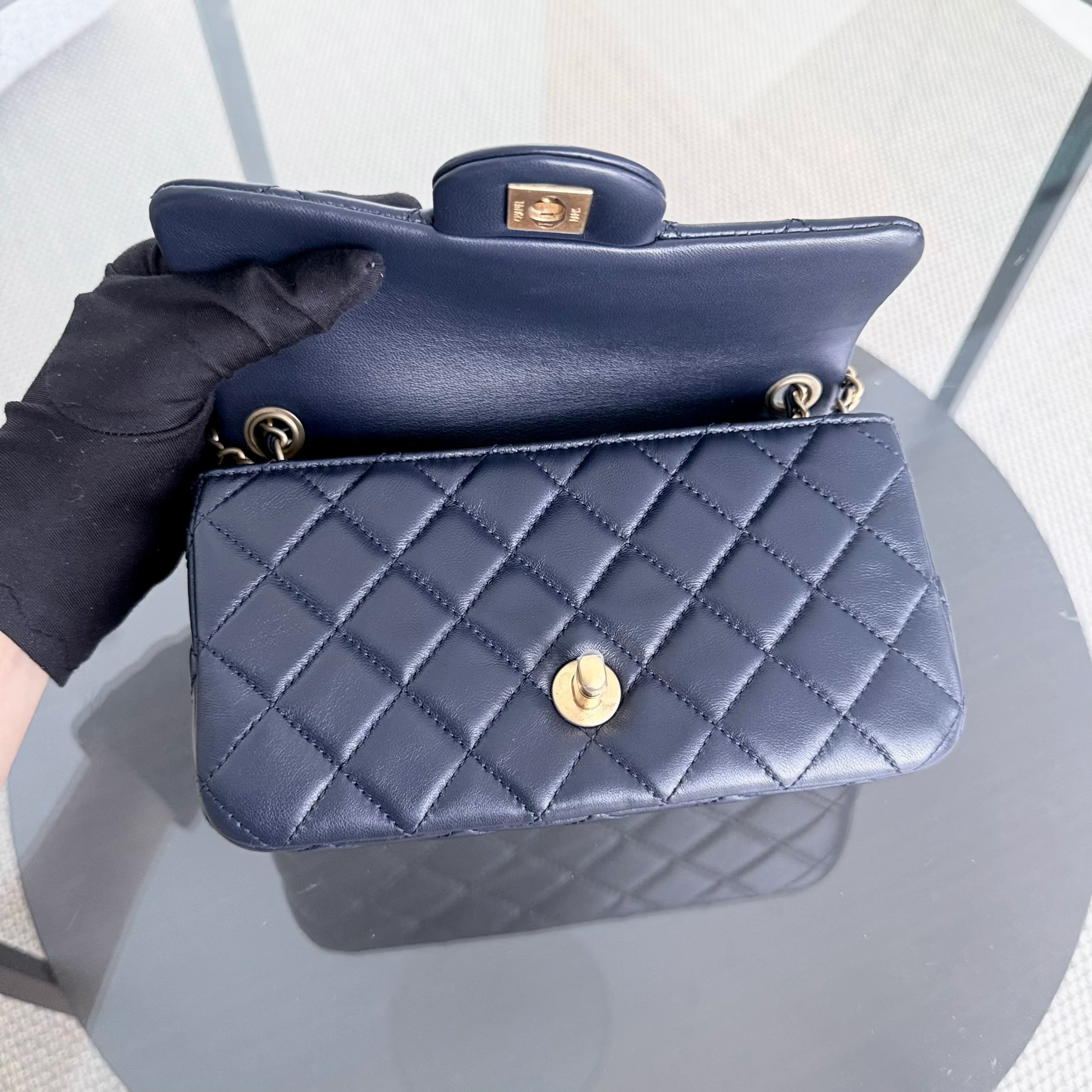 Chanel Classic Flap Mini - 20CM Rectangle Pearl Crush Quilted Lambskin Dark Blue Gold Hardware Series 30