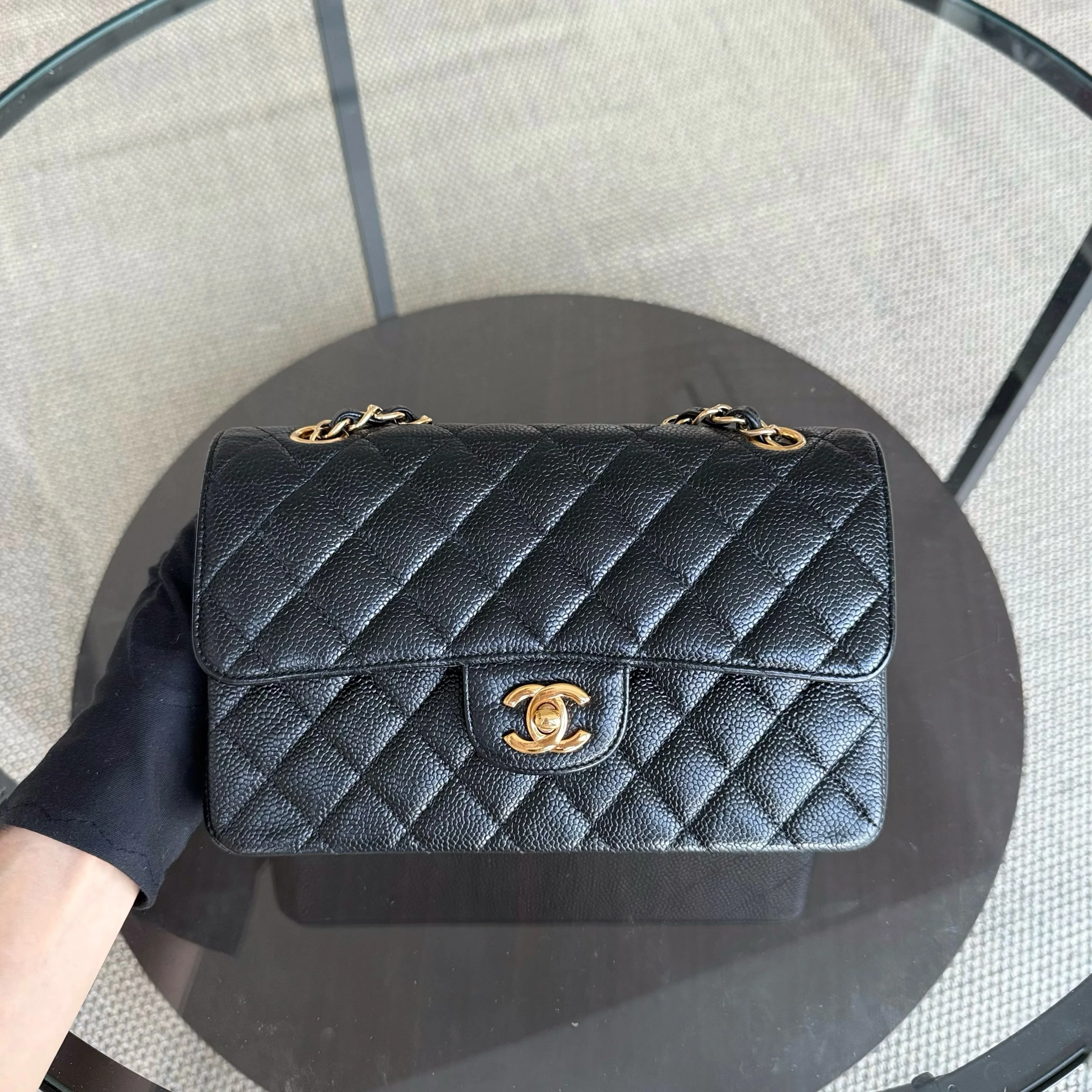Chanel Classic Flap Small - Caviar 23CM Quilted Black Gold Hardware Series 16