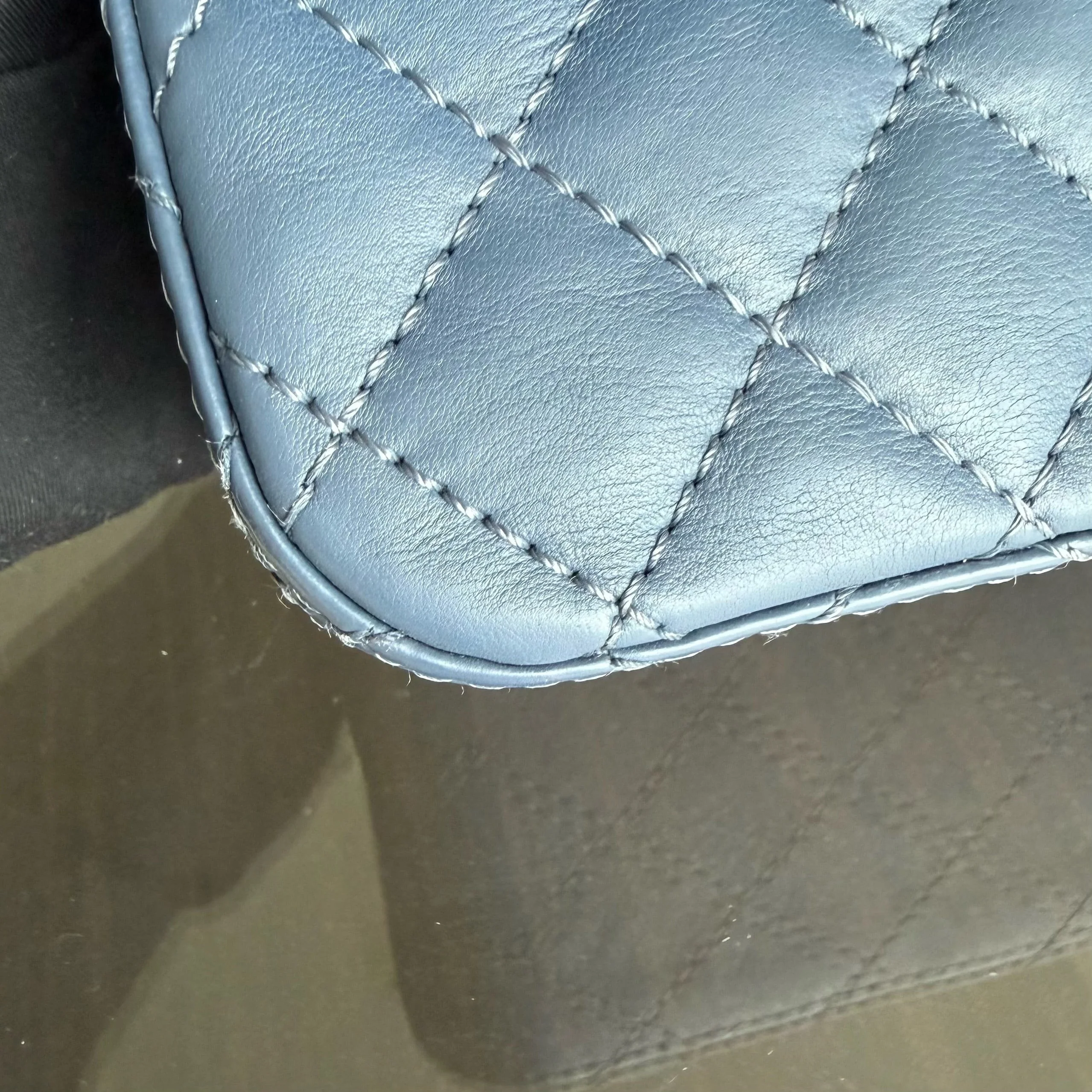 Chanel 2.55 Reissue Mini - 20CM Quilted Caviar Aged Grained Calfskin Blue Gold Hardware Series 23