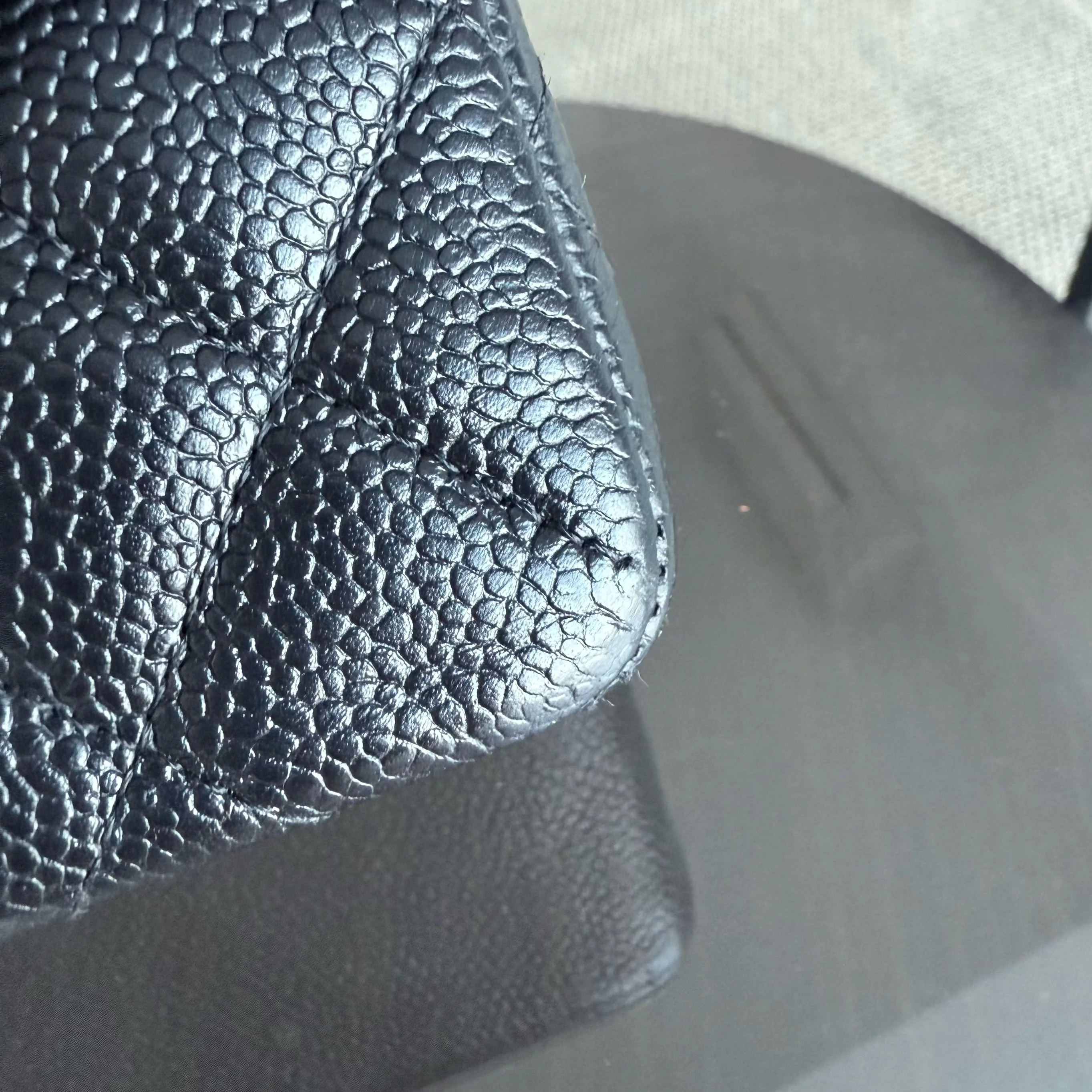 Chanel Classic Flap Small - Caviar 23CM Quilted Black Gold Hardware Series 16