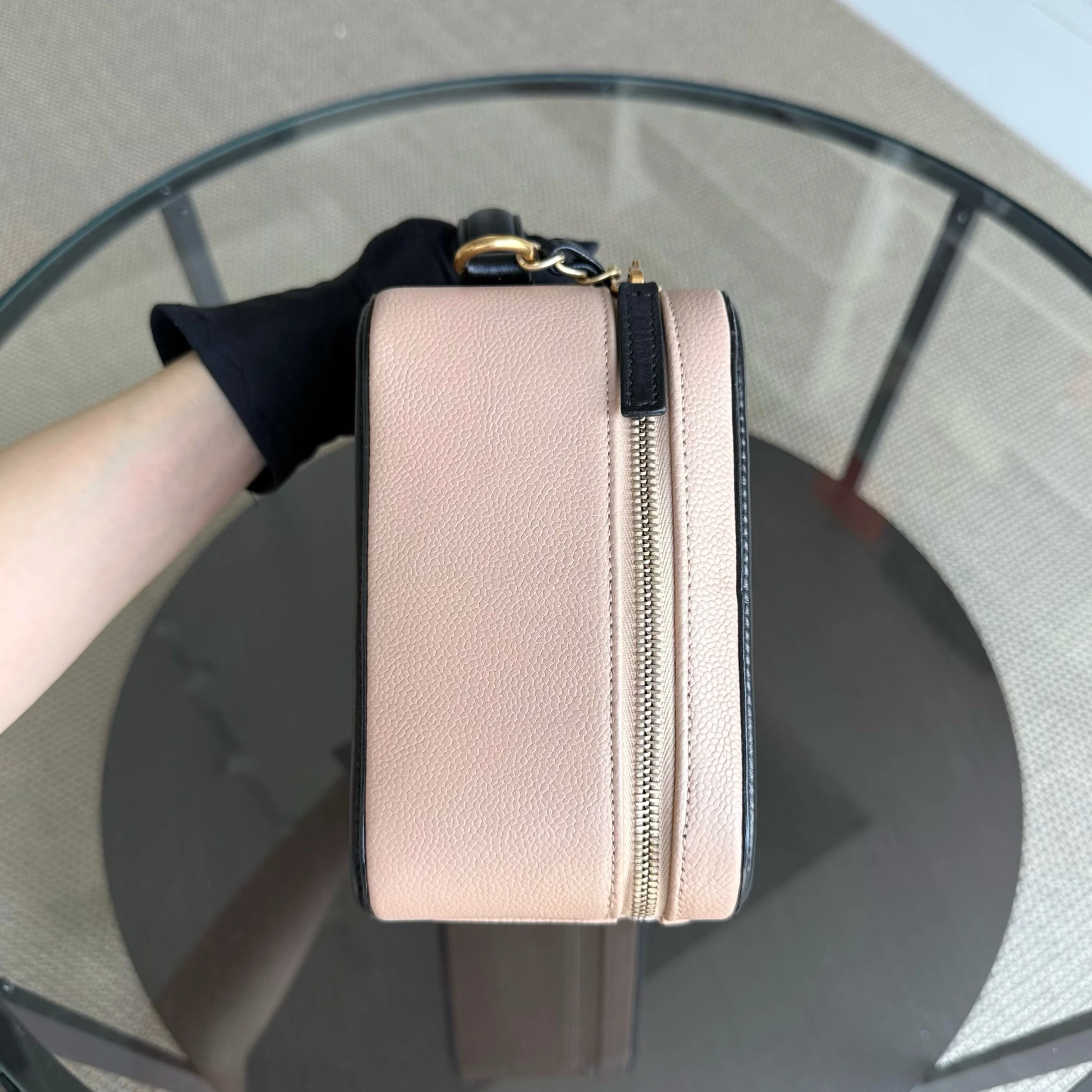 Chanel Camera Filigree Box Bag Large - Caviar Quilted Grained Calfskin Black Beige Gold Hardware Series 23