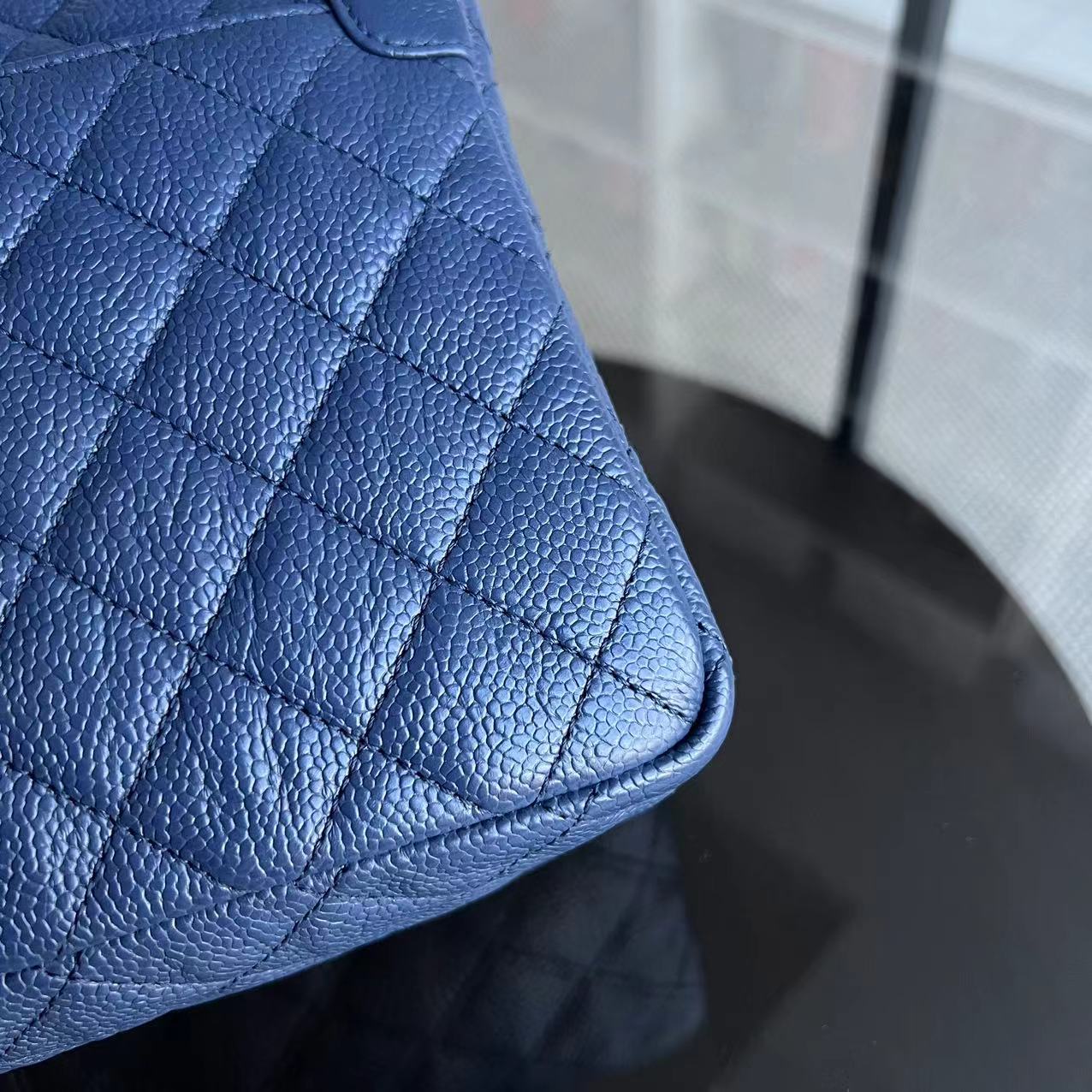 Crumpled Two Tone Flap Grained Calfskin Navy Blue Golden Hardware Series 21