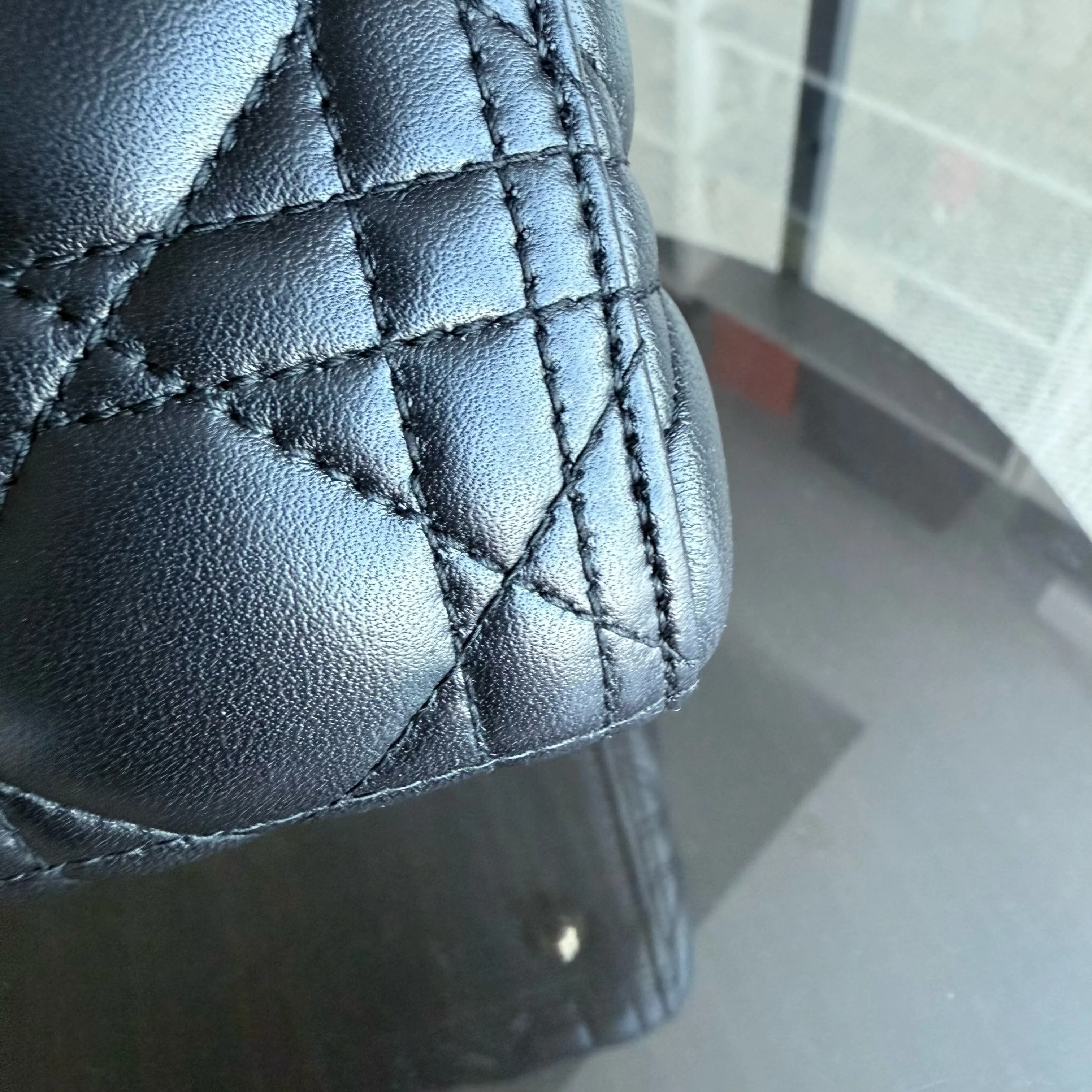 DIor Lady Large - Cannage Lambskin Black Gold Hardware NO STRAP