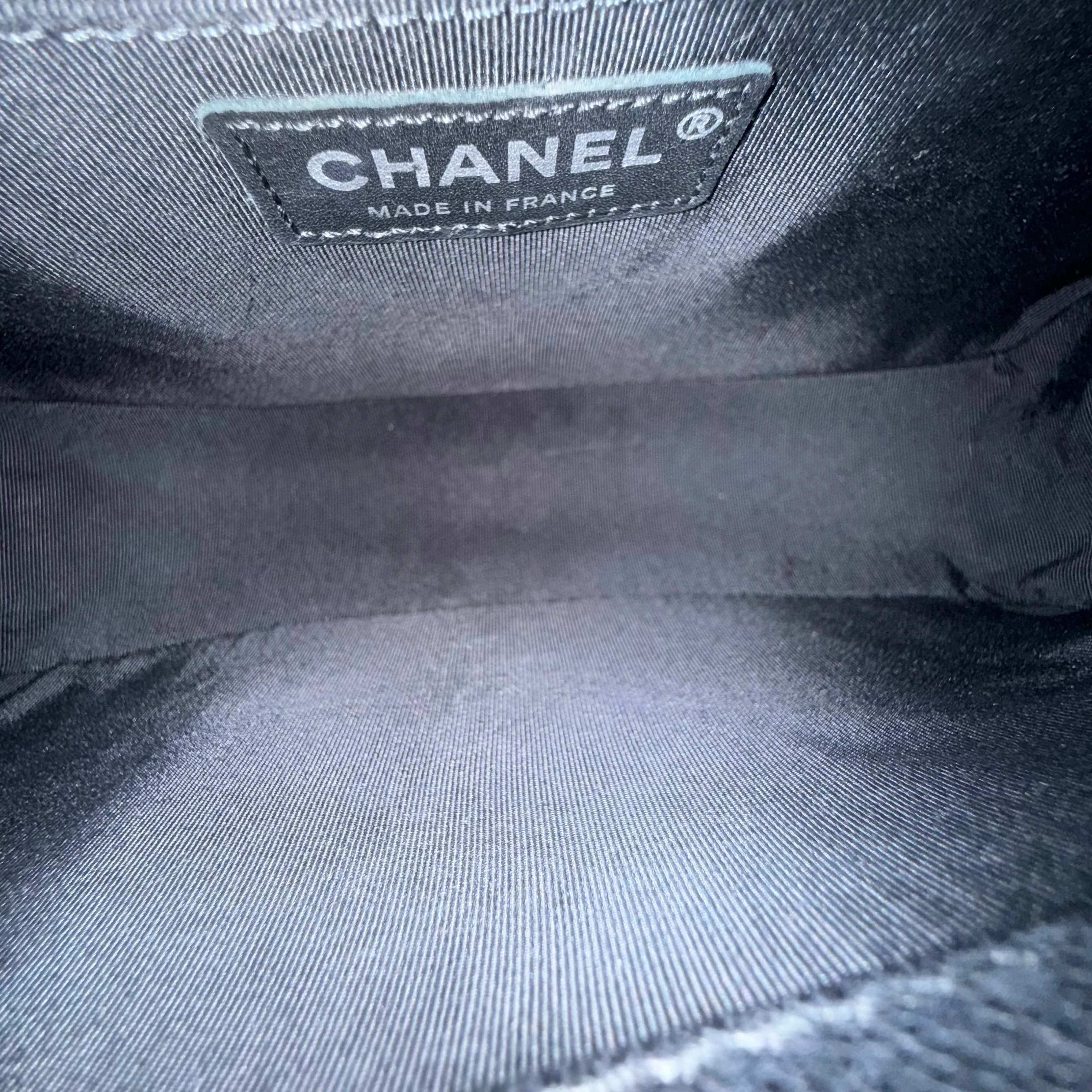 Chanel Boy Medium - Caviar 25CM Quilted Caviar Silver Hardware Series 18