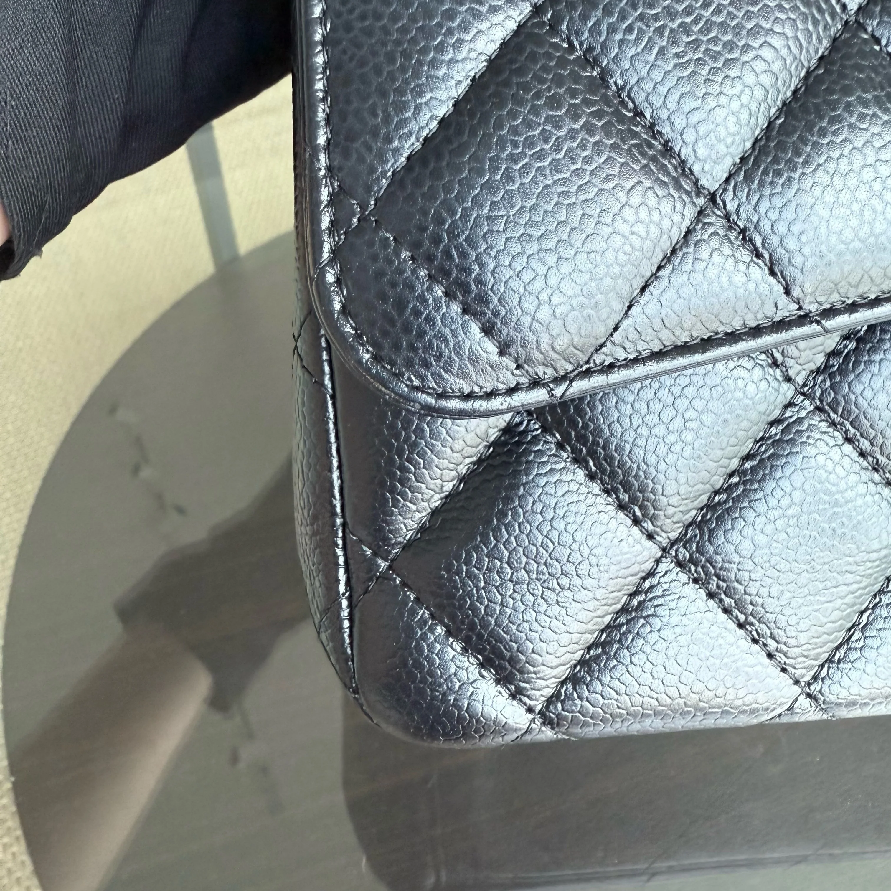 Chanel Classic Flap Maxi - Caviar Double Flap 33CM Quilted Black Gold Hardware Series 18