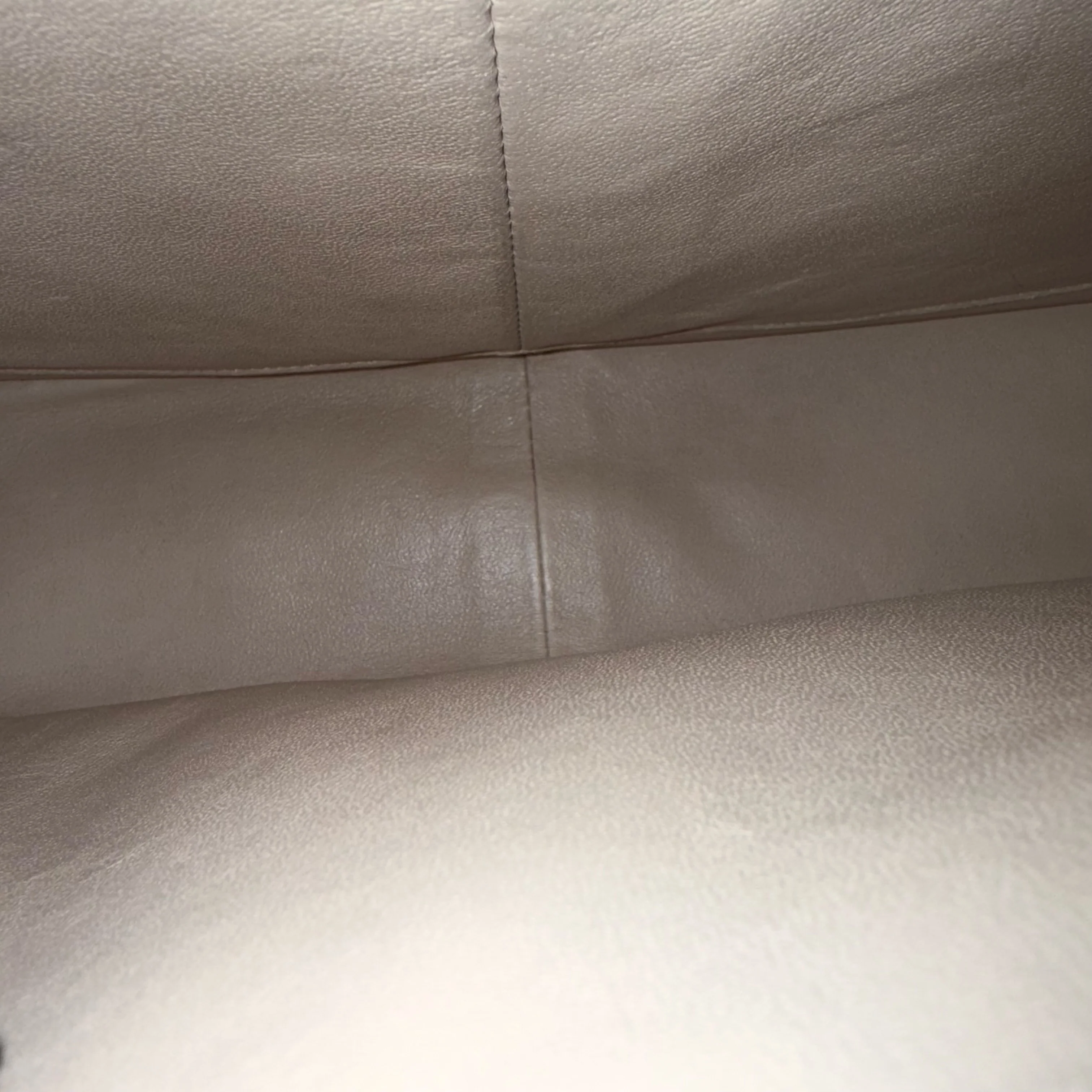 Chanel Classic Flap Jumbo - Caviar Quilted Double Flap Light Beige Gold Hardware