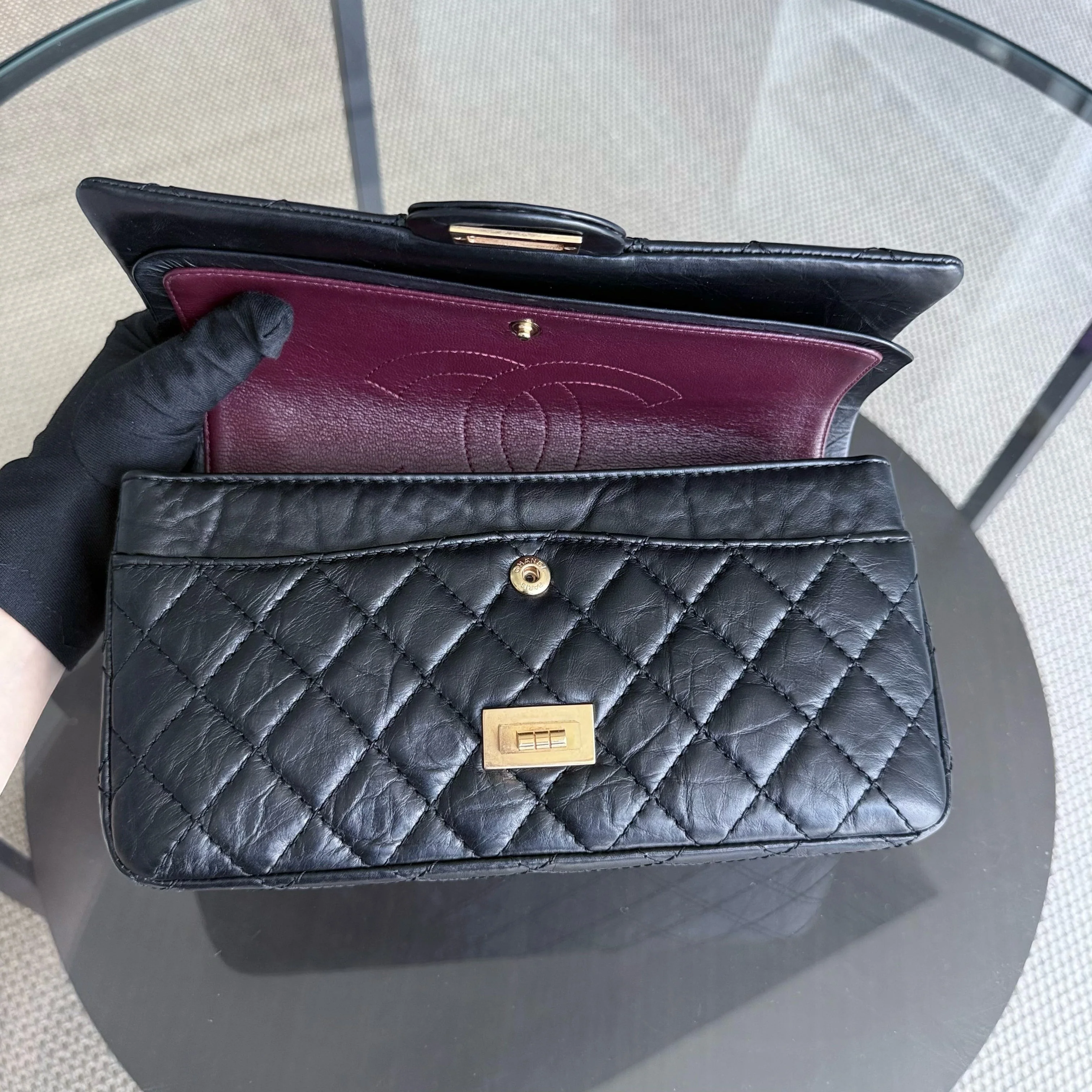 Chanel Reissue 2.55 225 - 24CM Quilted Aged Calfskin Black Gold Hardware