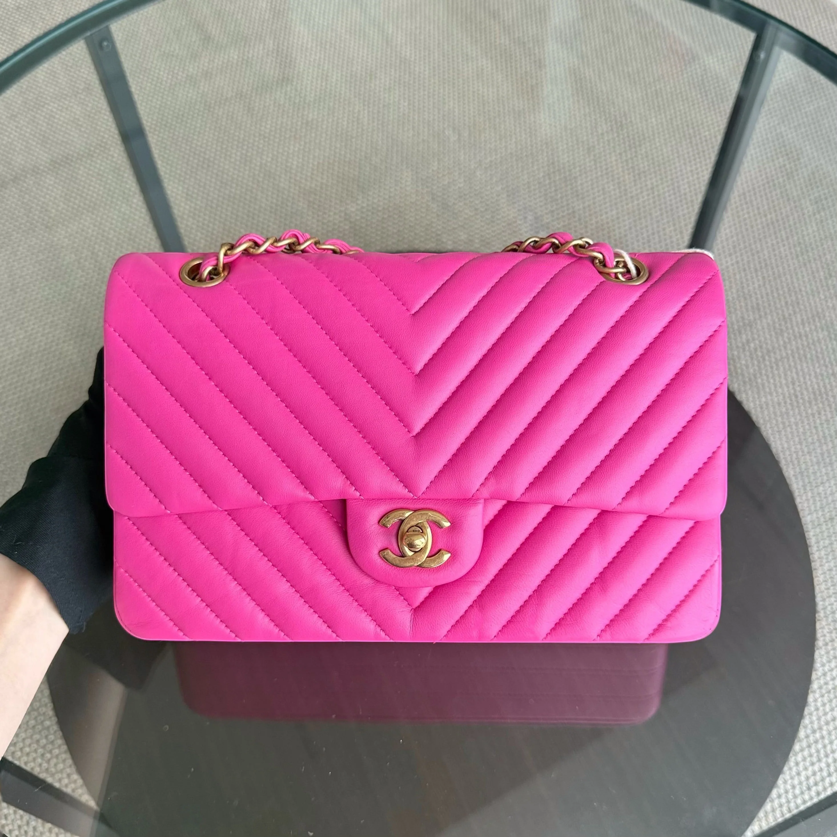Chanel Classic Flap Medium - 25CM Chevron Lambskin Pink Gold Hardware