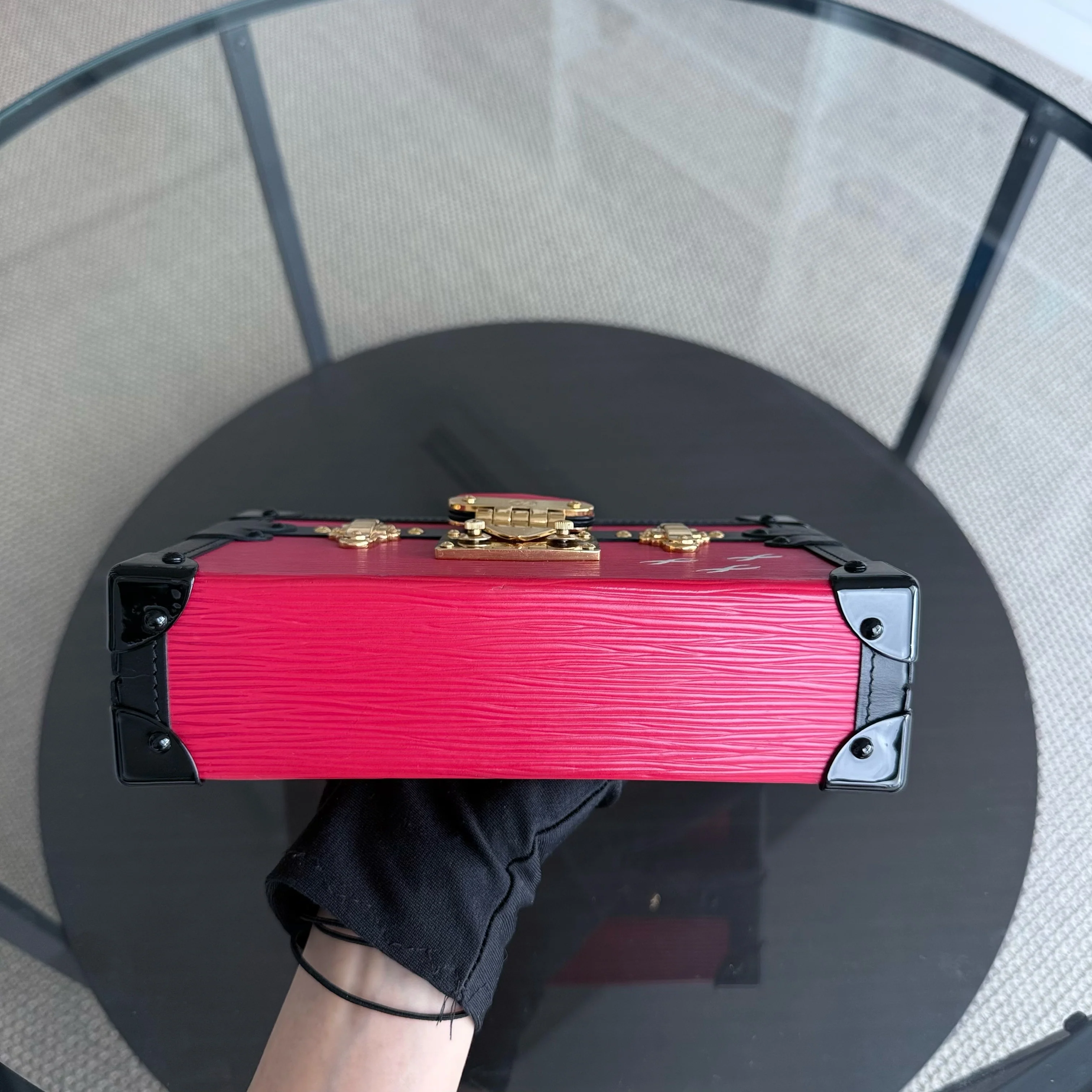 Louis Vuitton Petite Malle - New Edition EPI Leather Red Box Shoulder Bag Gold Hardware Microchip