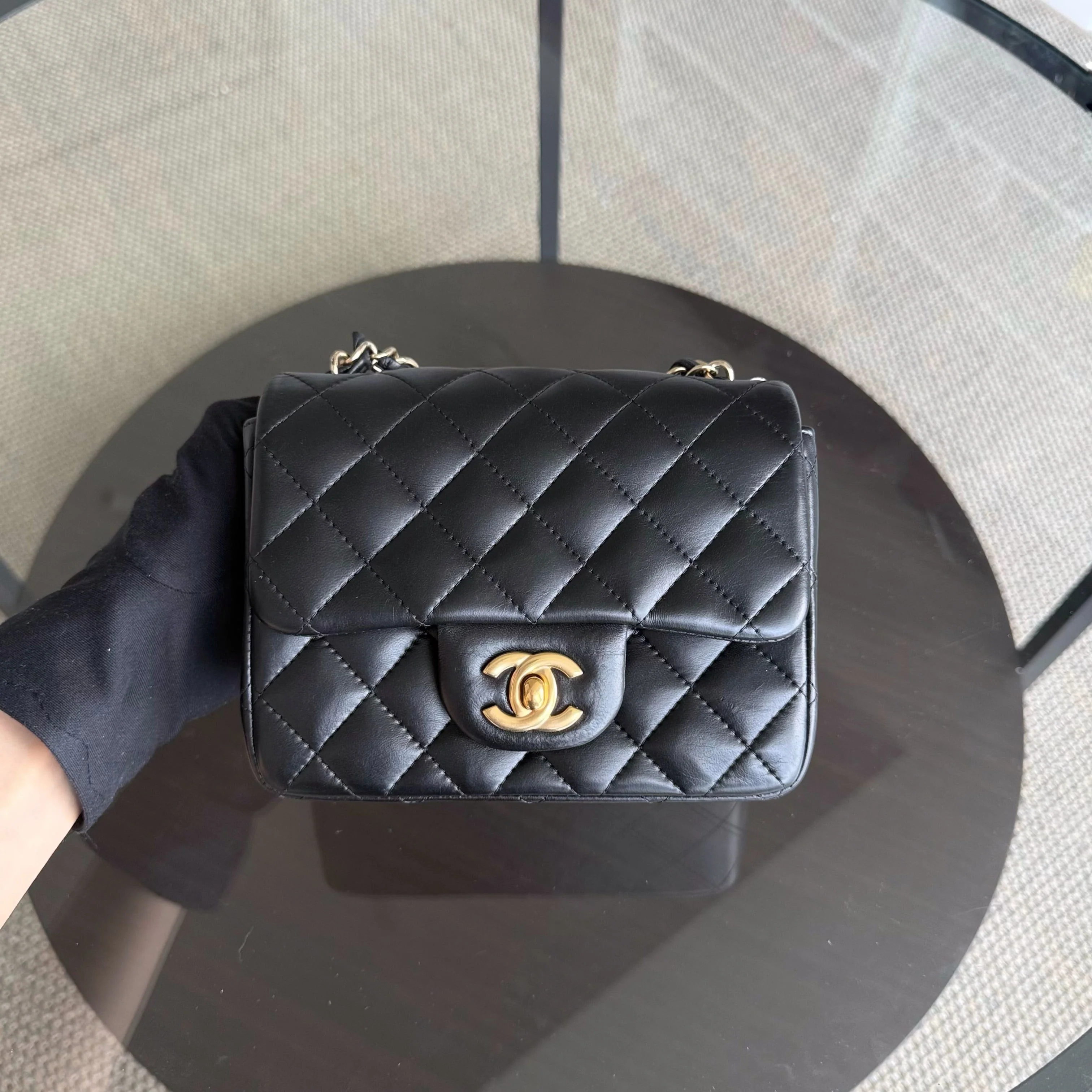 Chanel Classic Flap Mini Square - 17CM Quilted Lambskin Black Gold Hardware Series 18