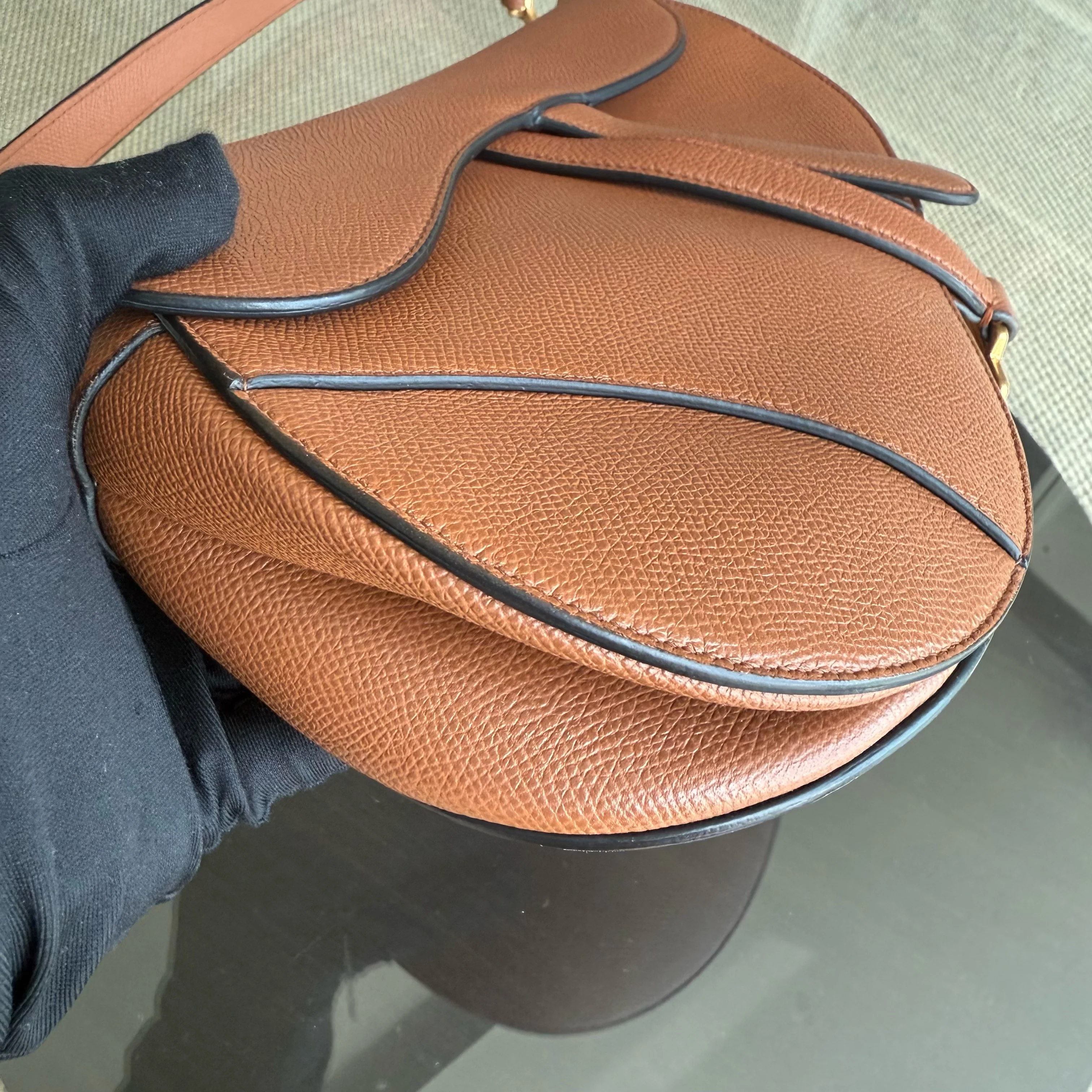 Dior Saddle Medium - Grained Calfskin Caramel Gold Hardware