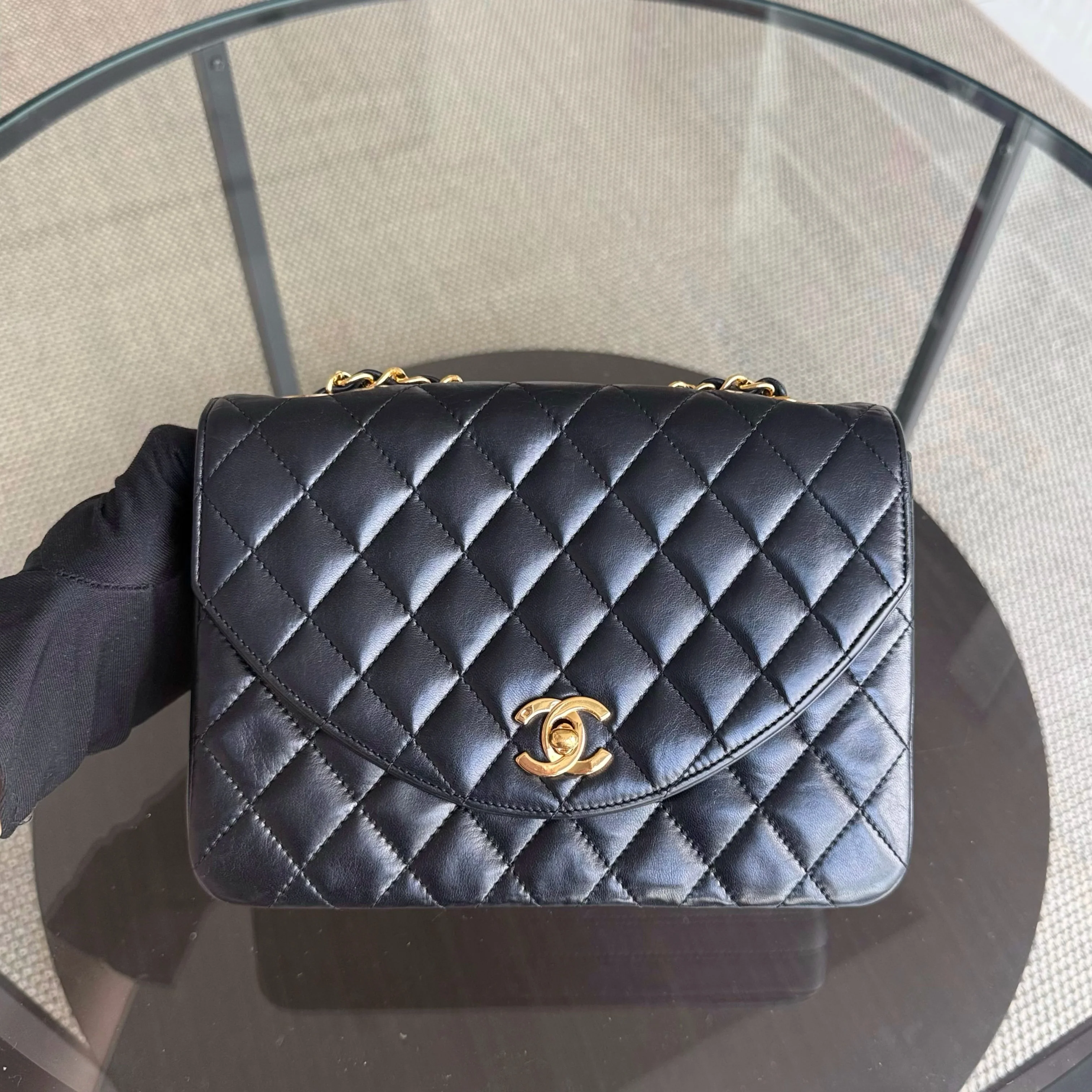 Chanel Medium Flap Vintage - Quilted Lambskin Black Gold Hardware Series 1