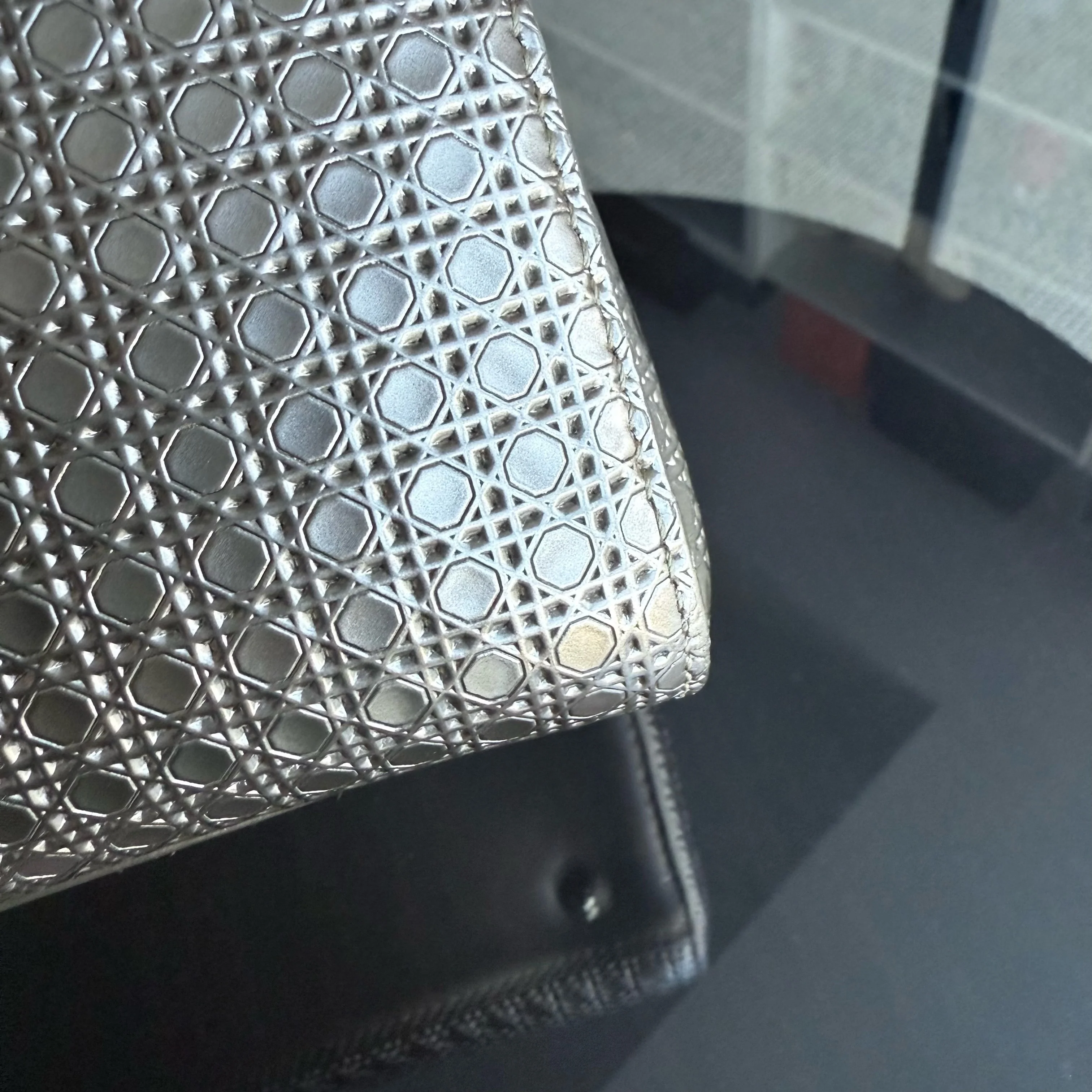 Dior Lady Medium - Micro-Cannage Metalllic Gold Hardware