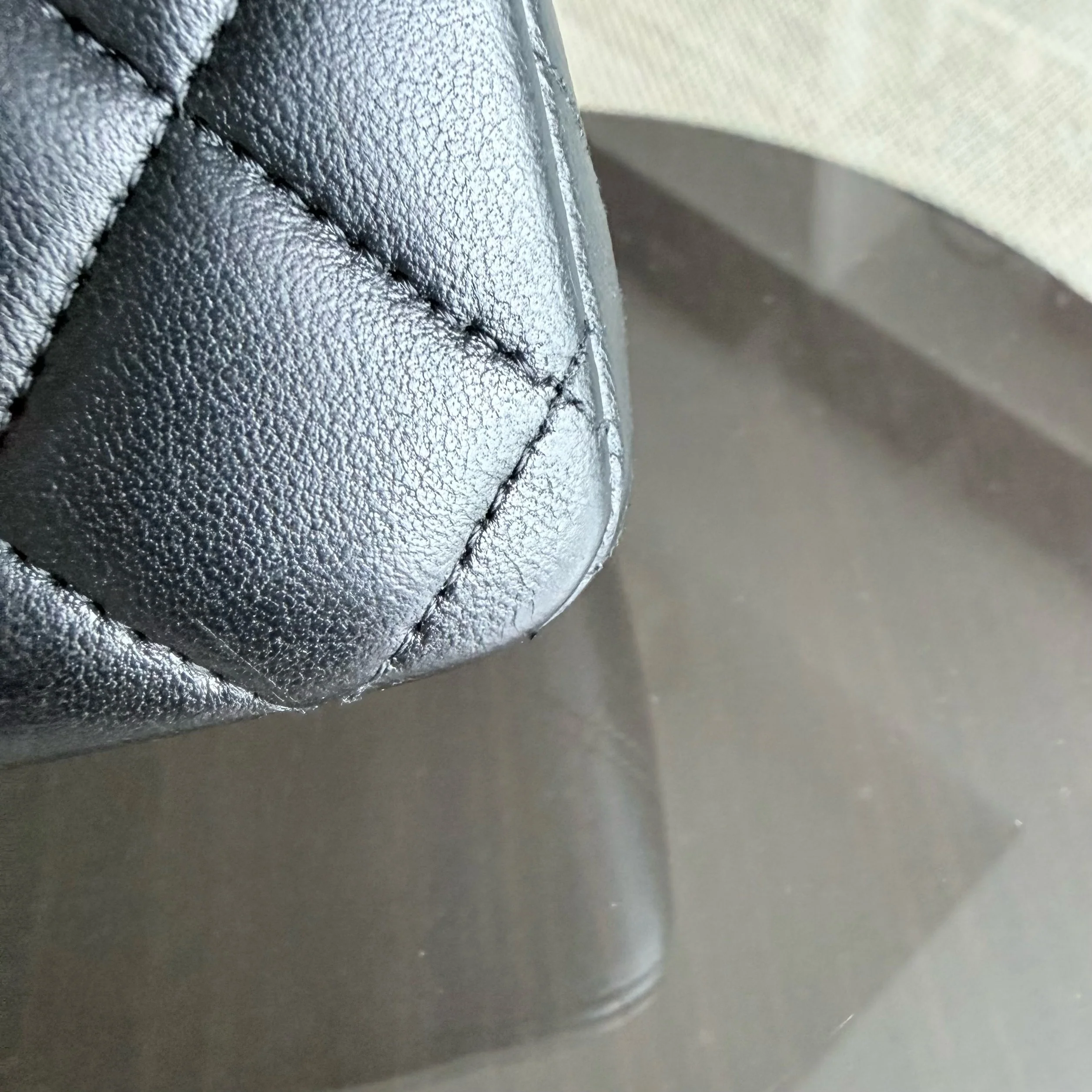 Chanel Classic Flap Small - Quilted Lambskin 23CM Black Gold Hardware Series 29