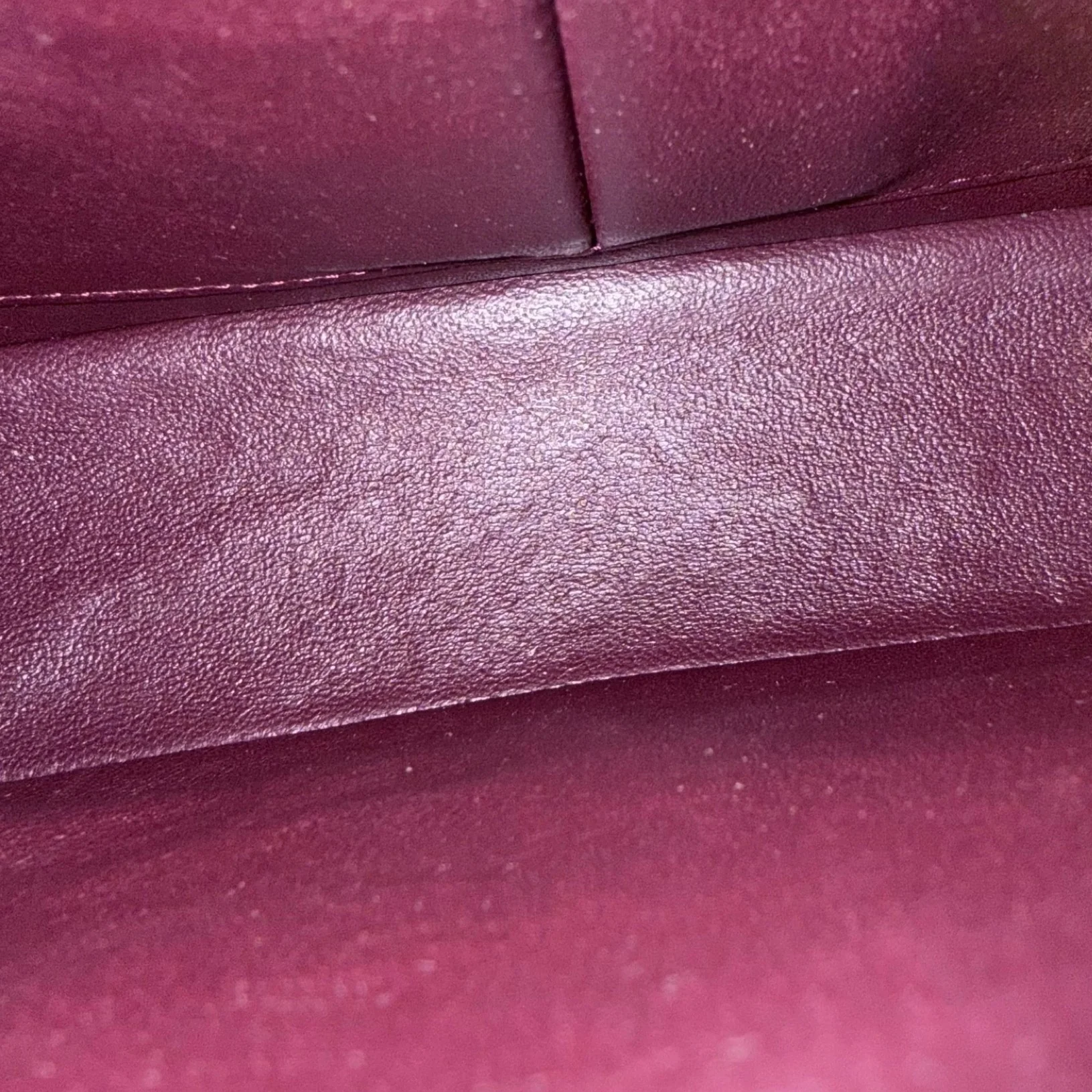 Chanel Classic Flap Medium - Caviar 25CM Quilted Black Silver Hardware Series 15