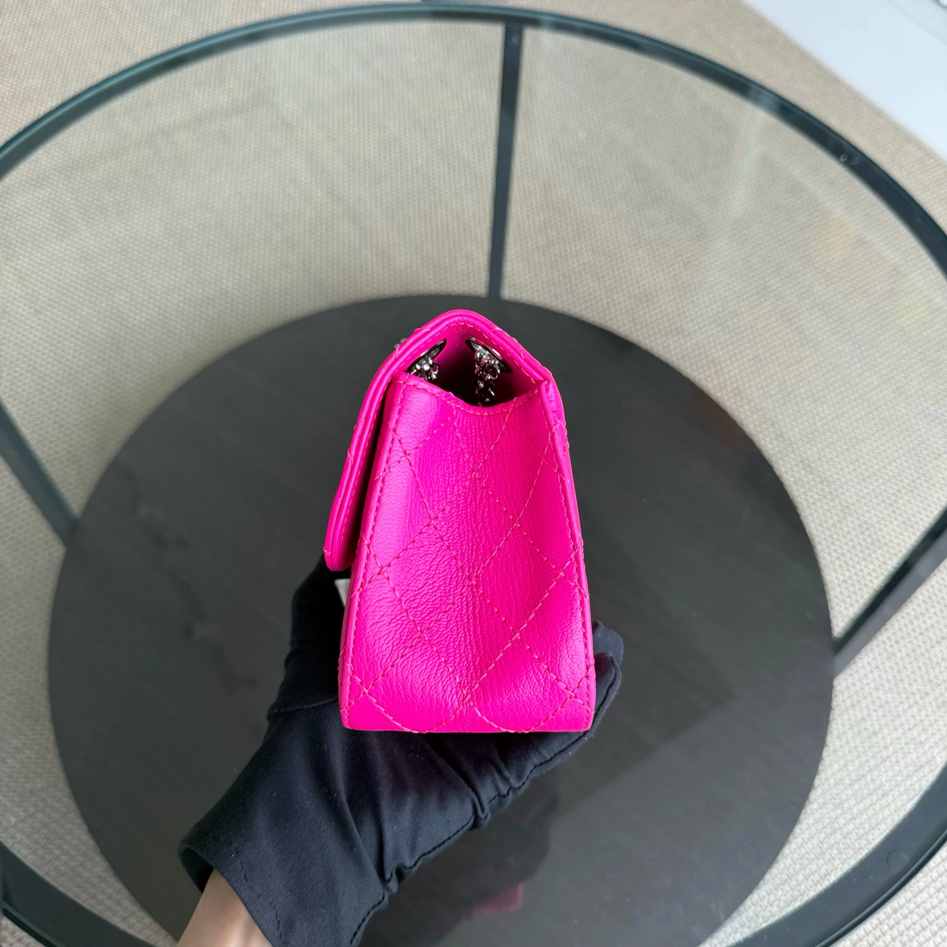 Chanel 2.55 Reissue Mini - 20CM Quilted Grained Calfskin Pink Silver Hardware Series 28