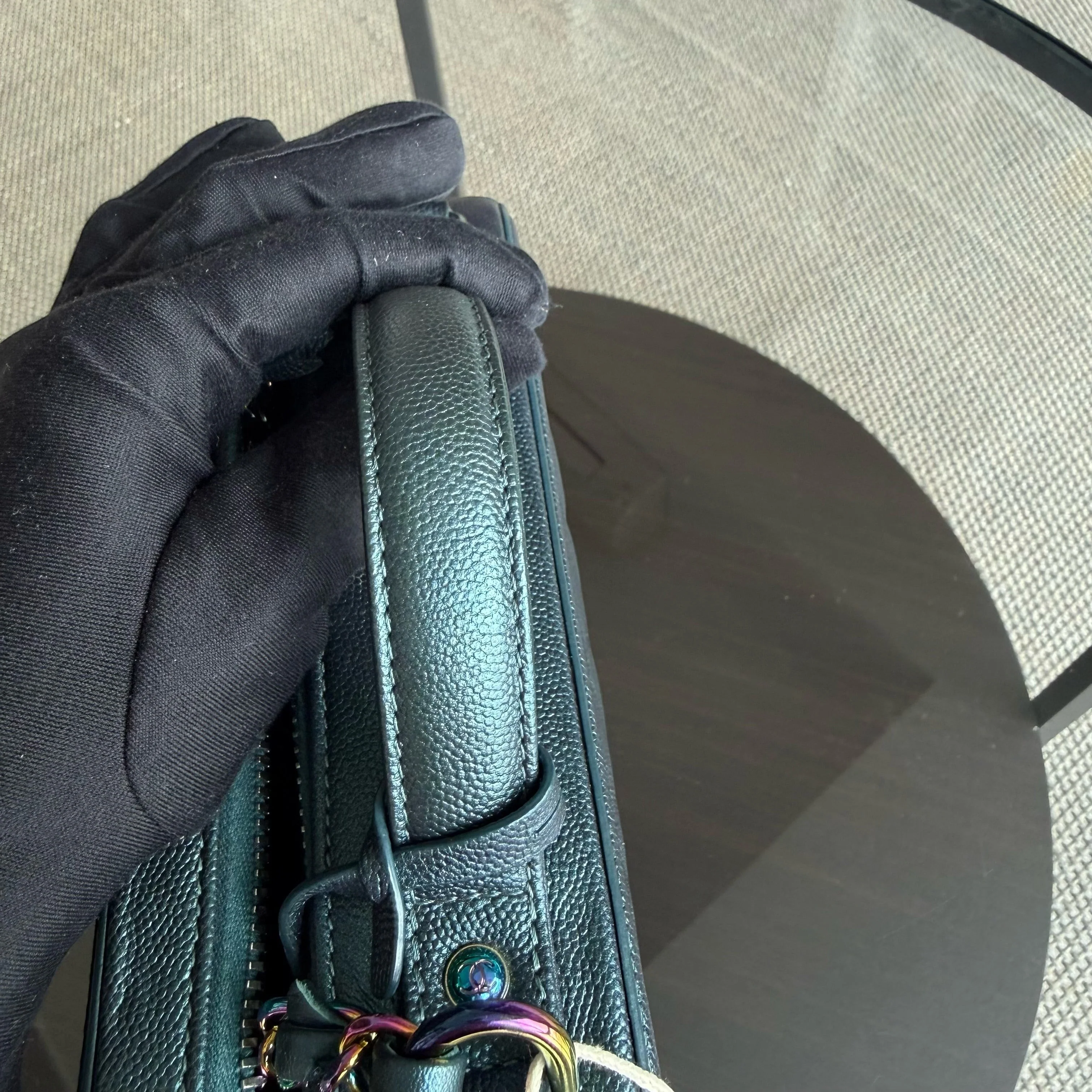 Chanel Filigree Vanity Case Medium - Caviar 21CM Irridiscent Dark Green Gold Hardware Series 26