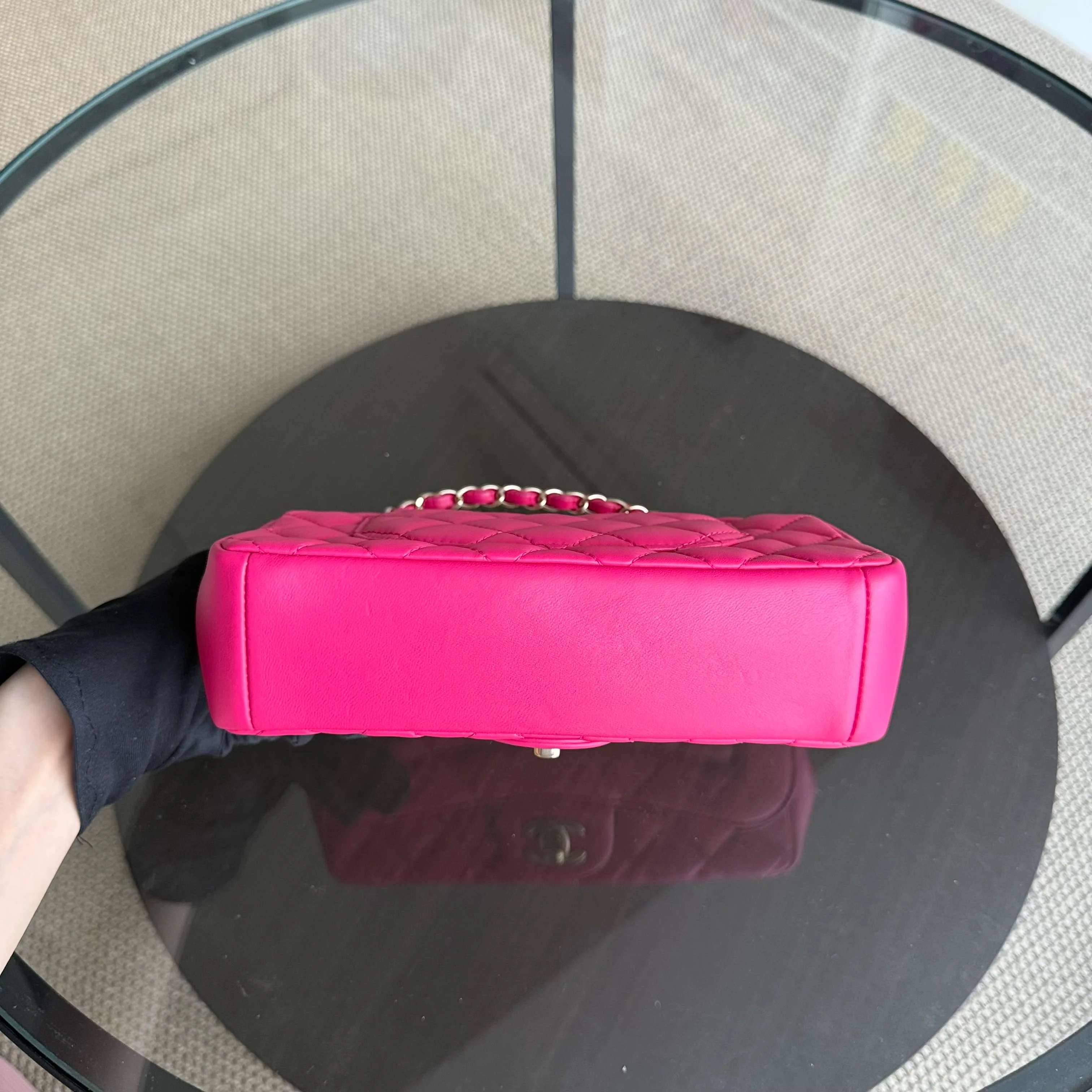 Chanel Chic Flap Small - 23CM Quilted Lambskin Hot Pink Gold Hardware Series 22