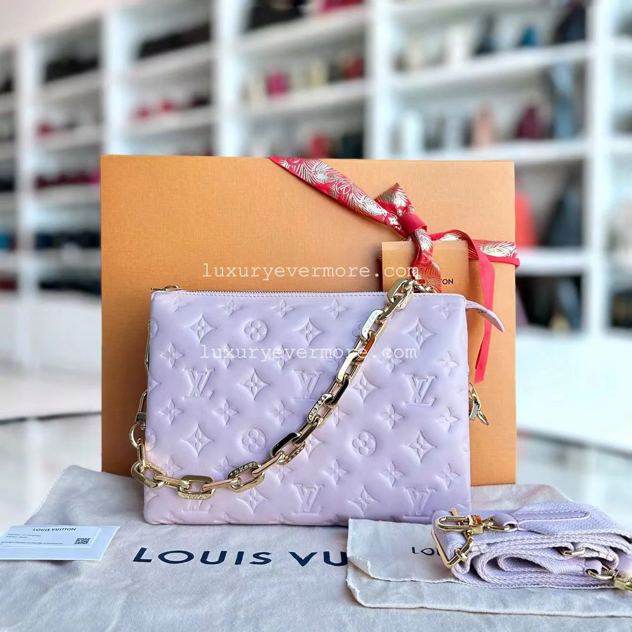 Louis Vuitton Coussin PM Puffy Lambskin Light Purple Golden Hardware
