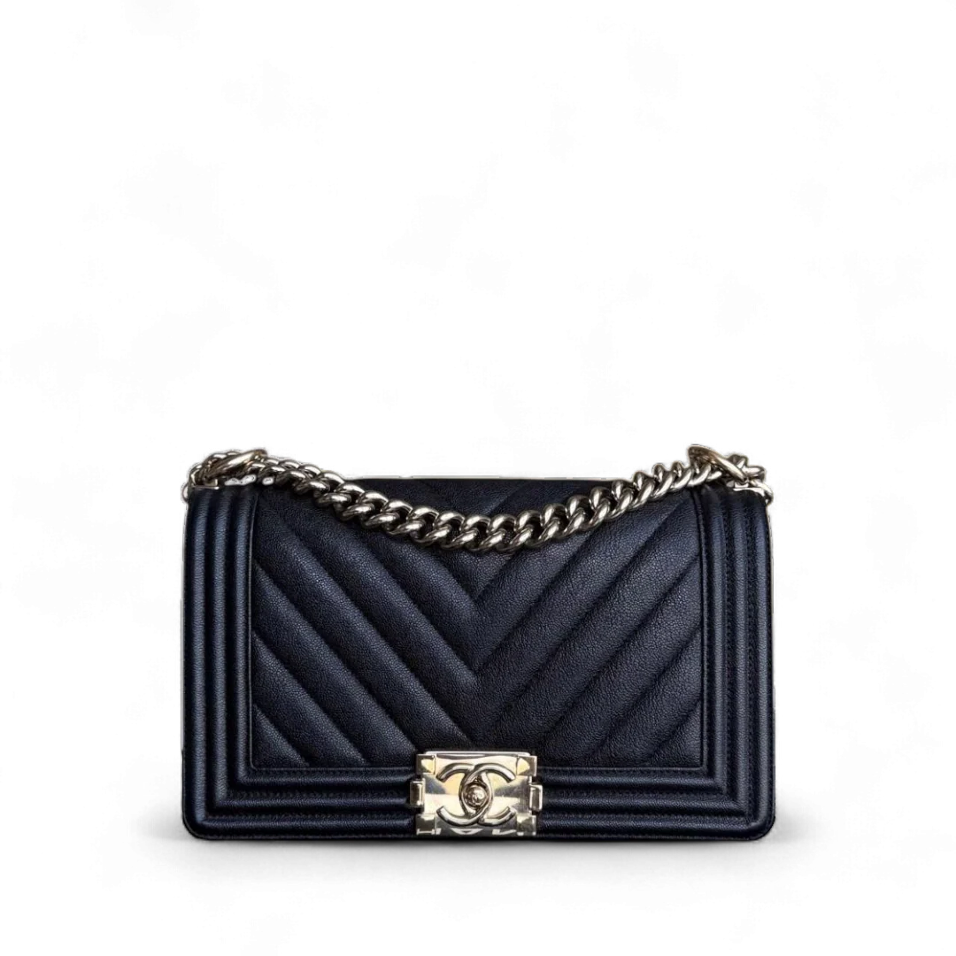 Chanel Boy Medium - Caviar 25CM Grained Calfskin Chevron Black Gold Hardware