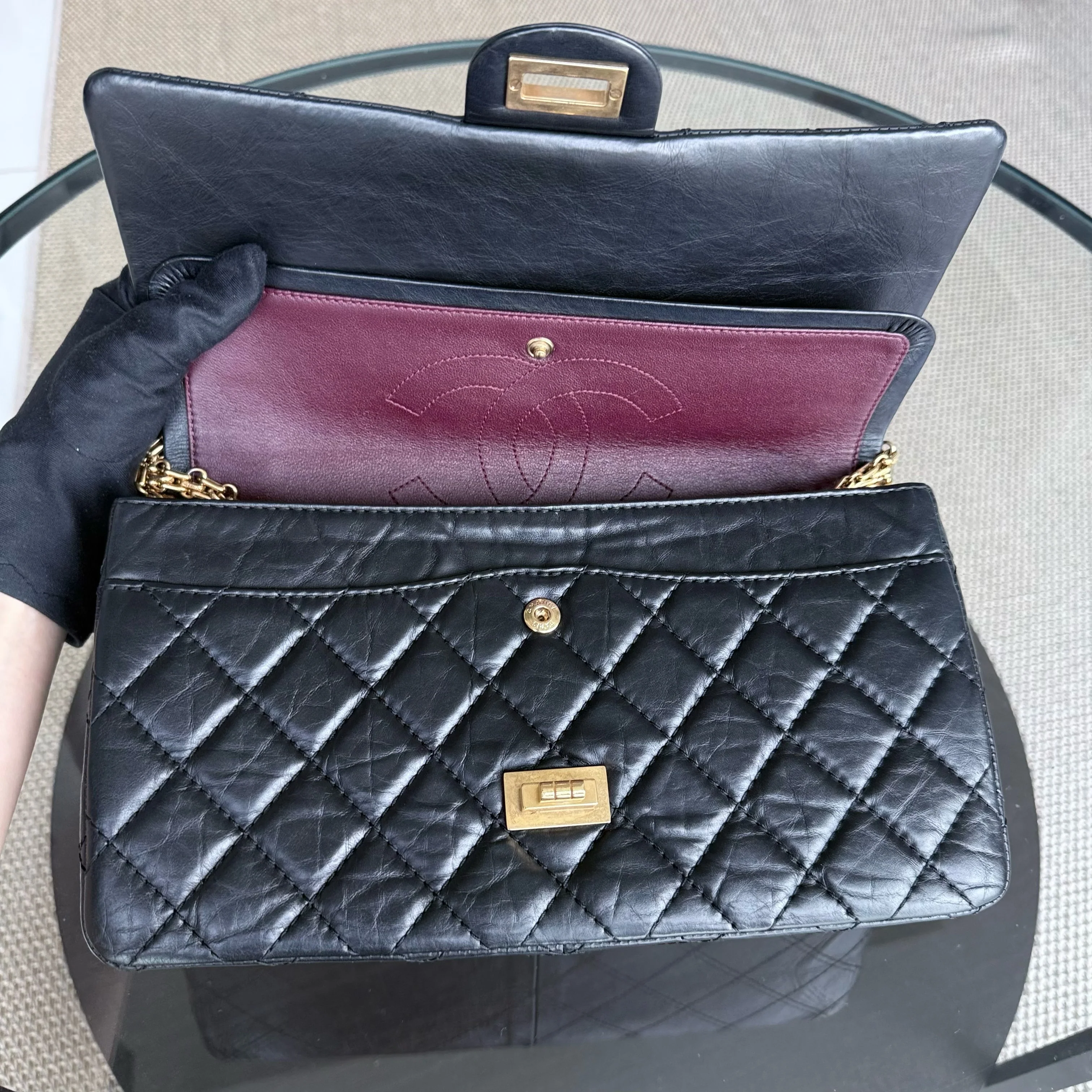 Chanel 2.55 Reissue 226 - Quilted Aged Calfskin Black Gold Hardware Series 15