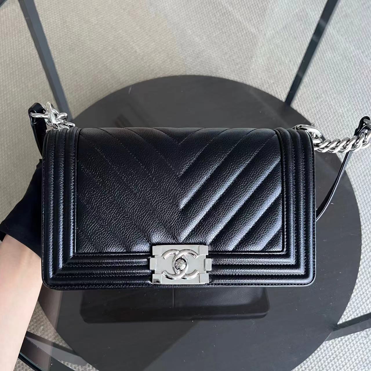 *2020 Receipt* Chanel Caviar Boy Old Medium 25CM Chevron Black Silver Hardware Series 29 - Best Luxury Designers