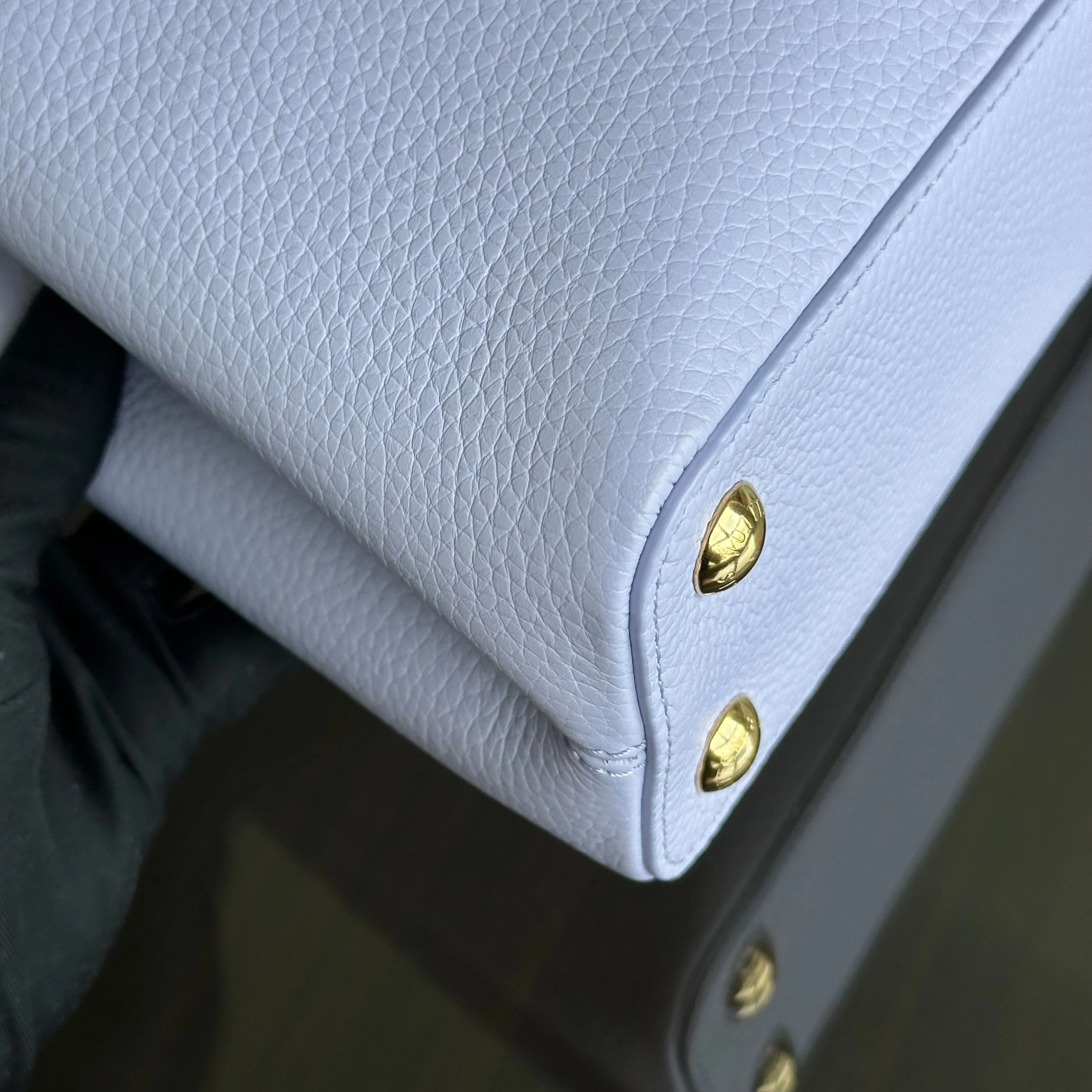 *2024 Receipt Full Set* LV Capucines BB Taurillon Leather Calfskin RFID Light Purple Louis Vuitton - Best Luxury Designers