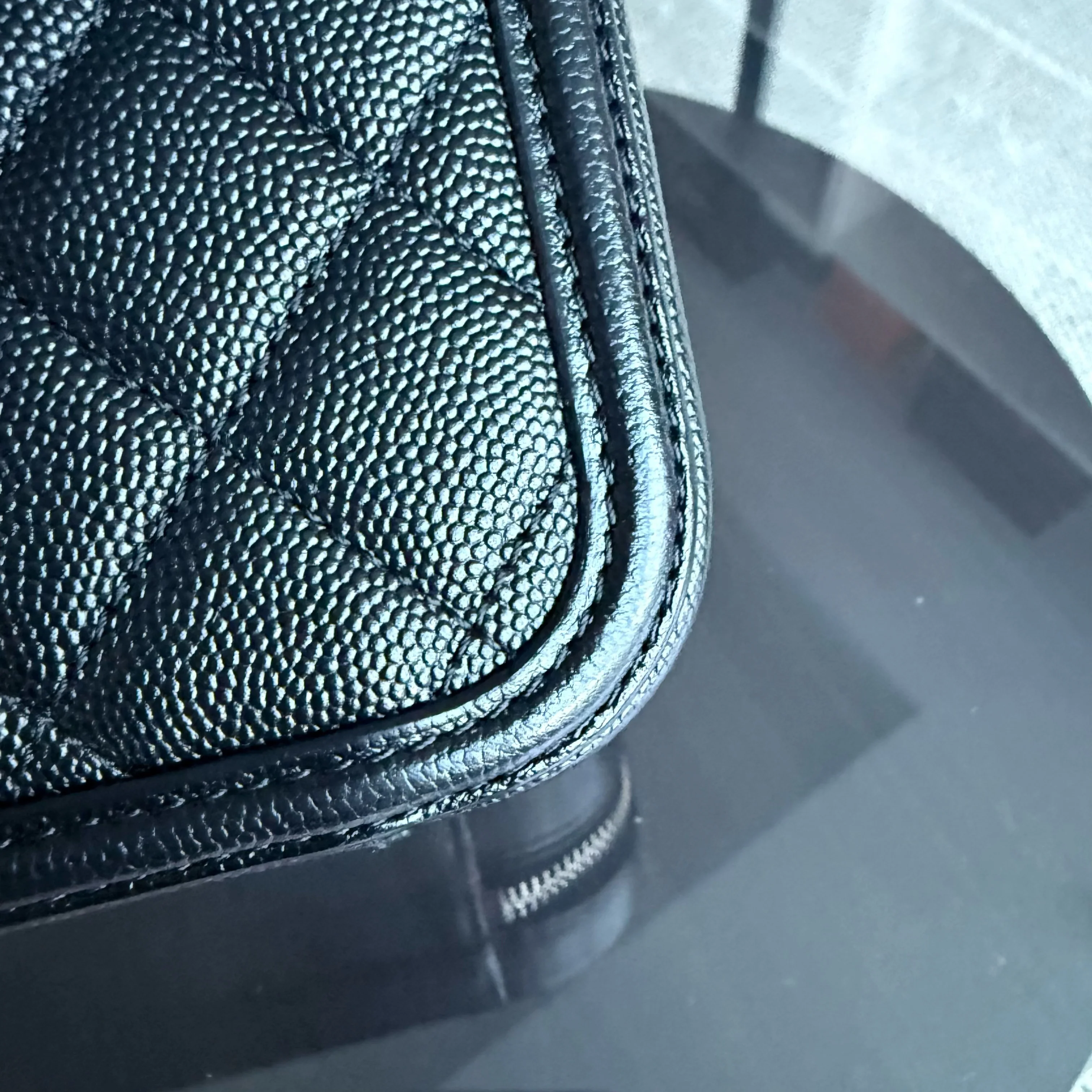 Chanel Filigree Vanity Case Medium - Caviar Quilted Grained Calfskin Black Gold Hardware Series 27