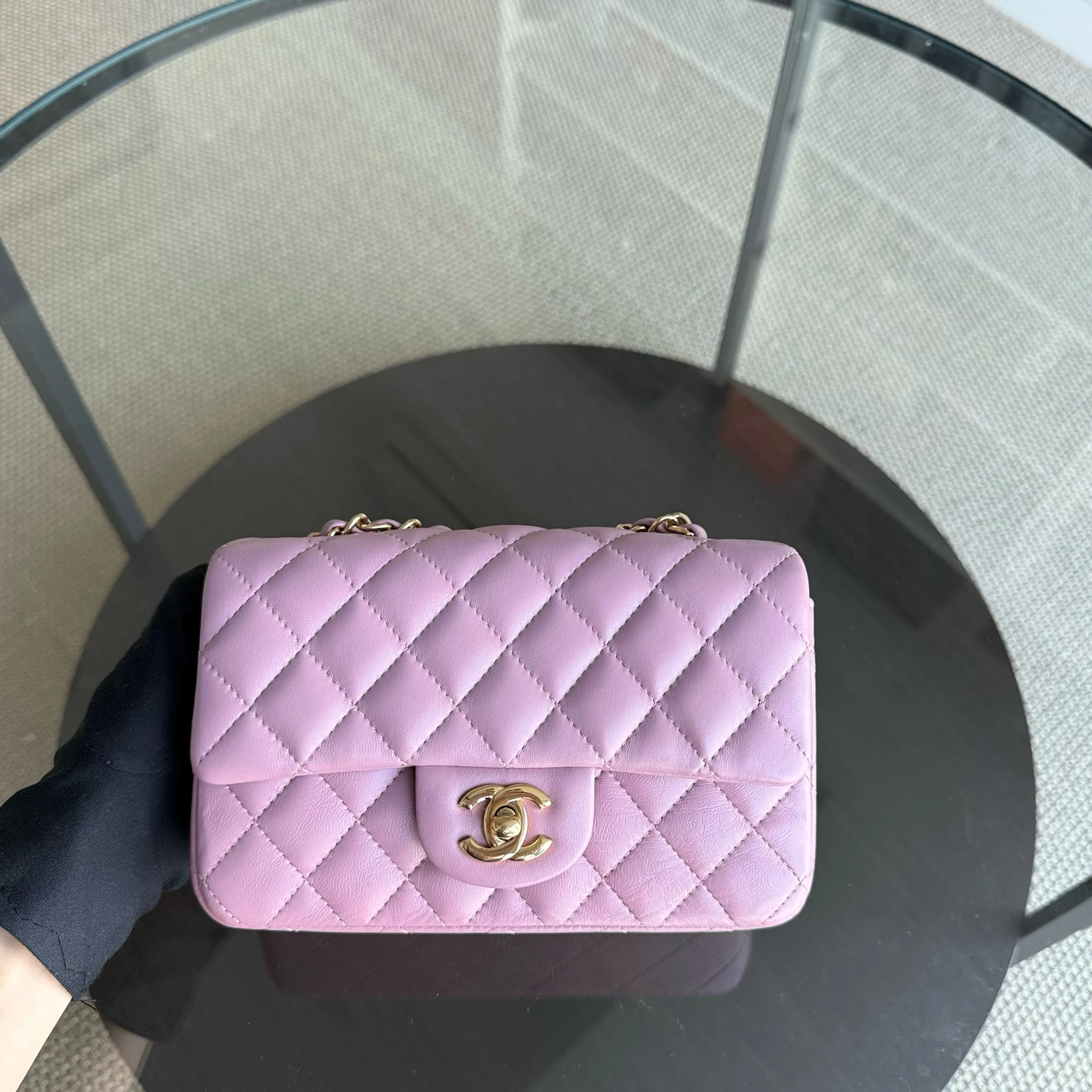 Chanel Classic Flap Mini Rectangle - 20CM Quilted Lambskin Light Pink Gold Hardware Series 21