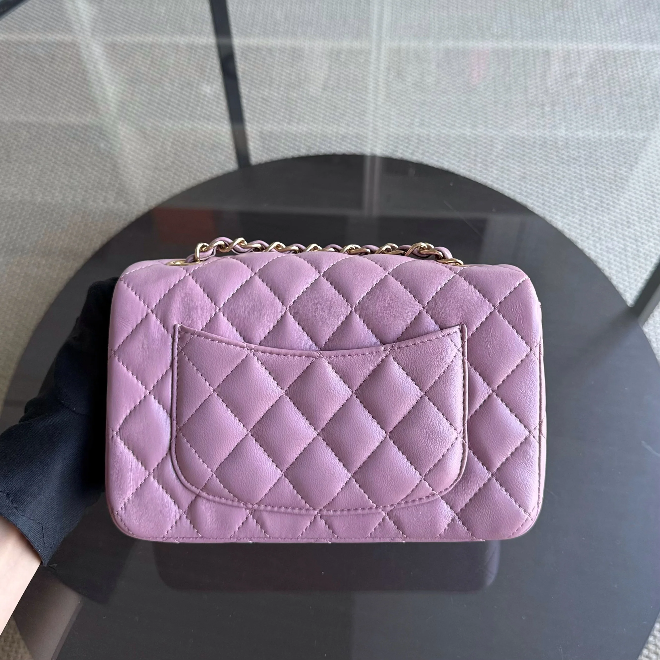 Chanel Classic Flap Mini Rectangle - 20CM Quilted Lambskin Light Pink Gold Hardware Series 21