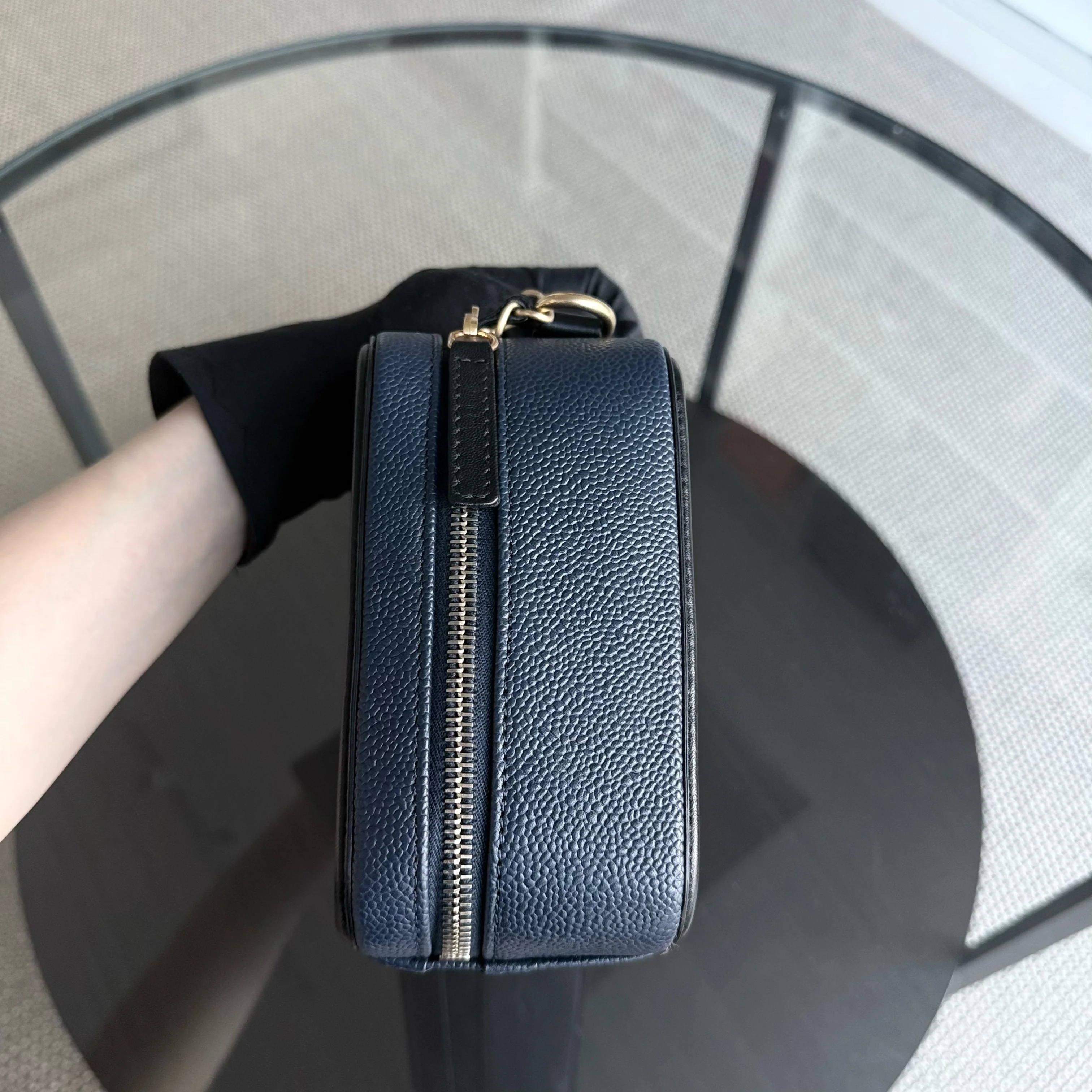 Chanel Filigree Vanity Case Medium - Caviar 21CM Grained Calfskin Dark Navy Blue Gold Hardware Series 24