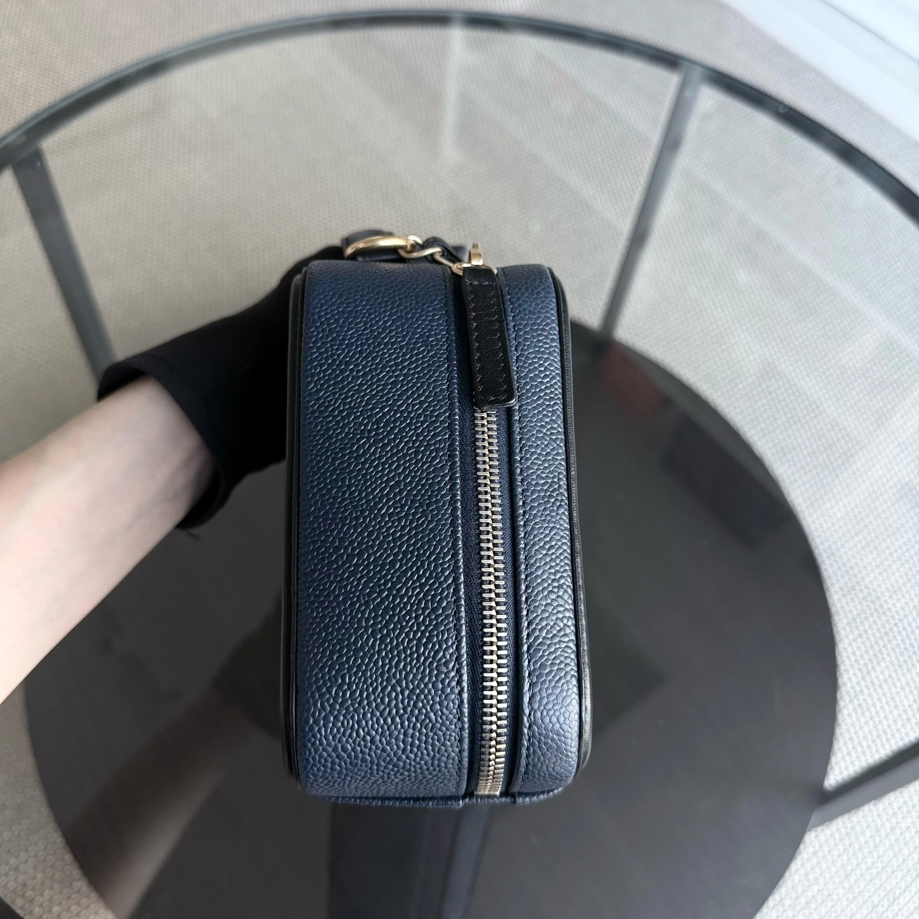 Chanel Filigree Vanity Case Medium - Caviar 21CM Grained Calfskin Dark Navy Blue Gold Hardware Series 24