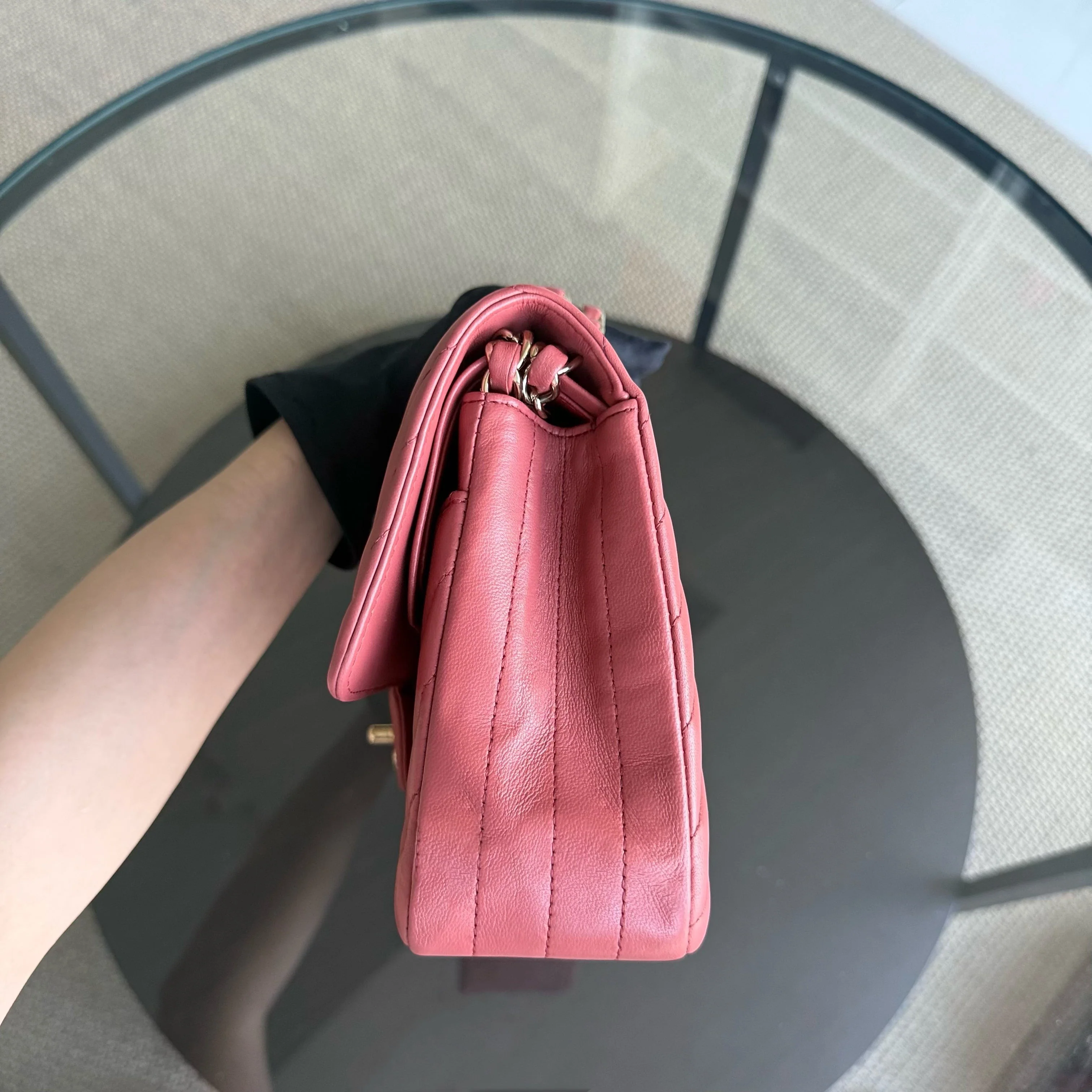 Chanel Classic Flap Medium - 25CM Chevron Lambskin Pink Gold Hardware Series 25