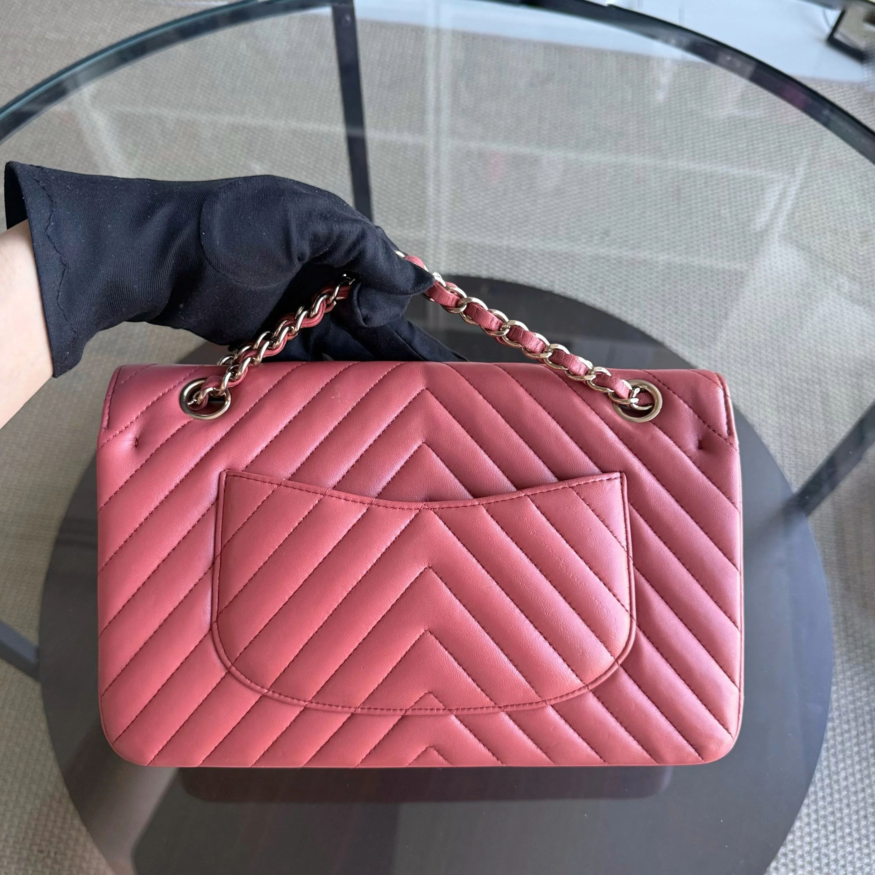 Chanel Classic Flap Medium - 25CM Chevron Lambskin Pink Gold Hardware Series 25