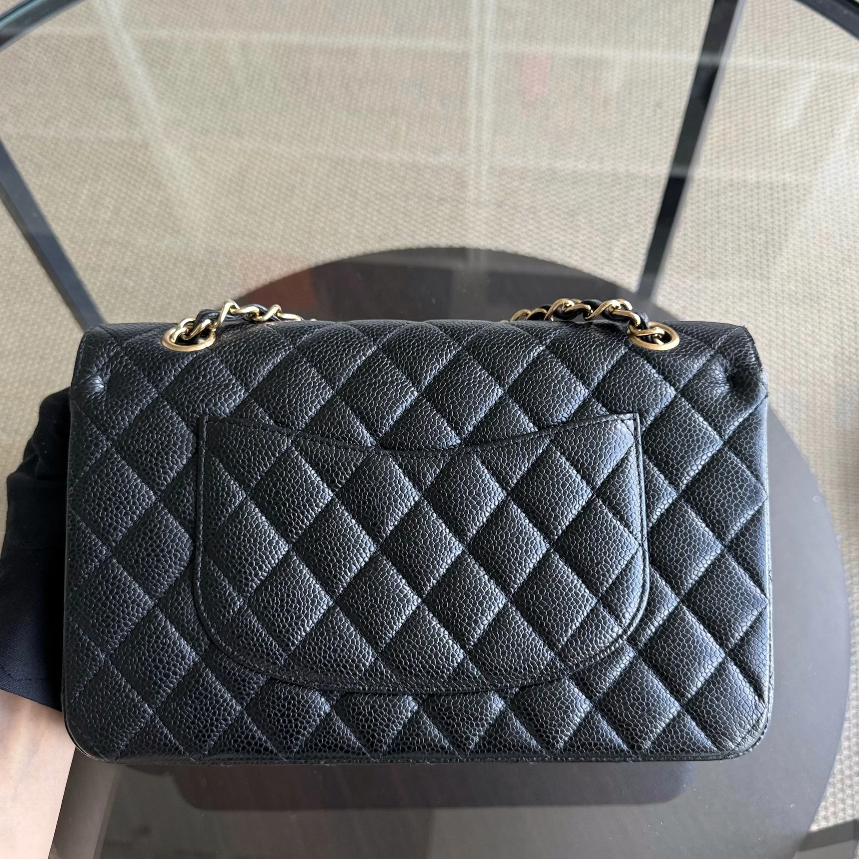 Chanel Classic Flap Medium - Caviar 25CM Quilted Black Gold Hardware