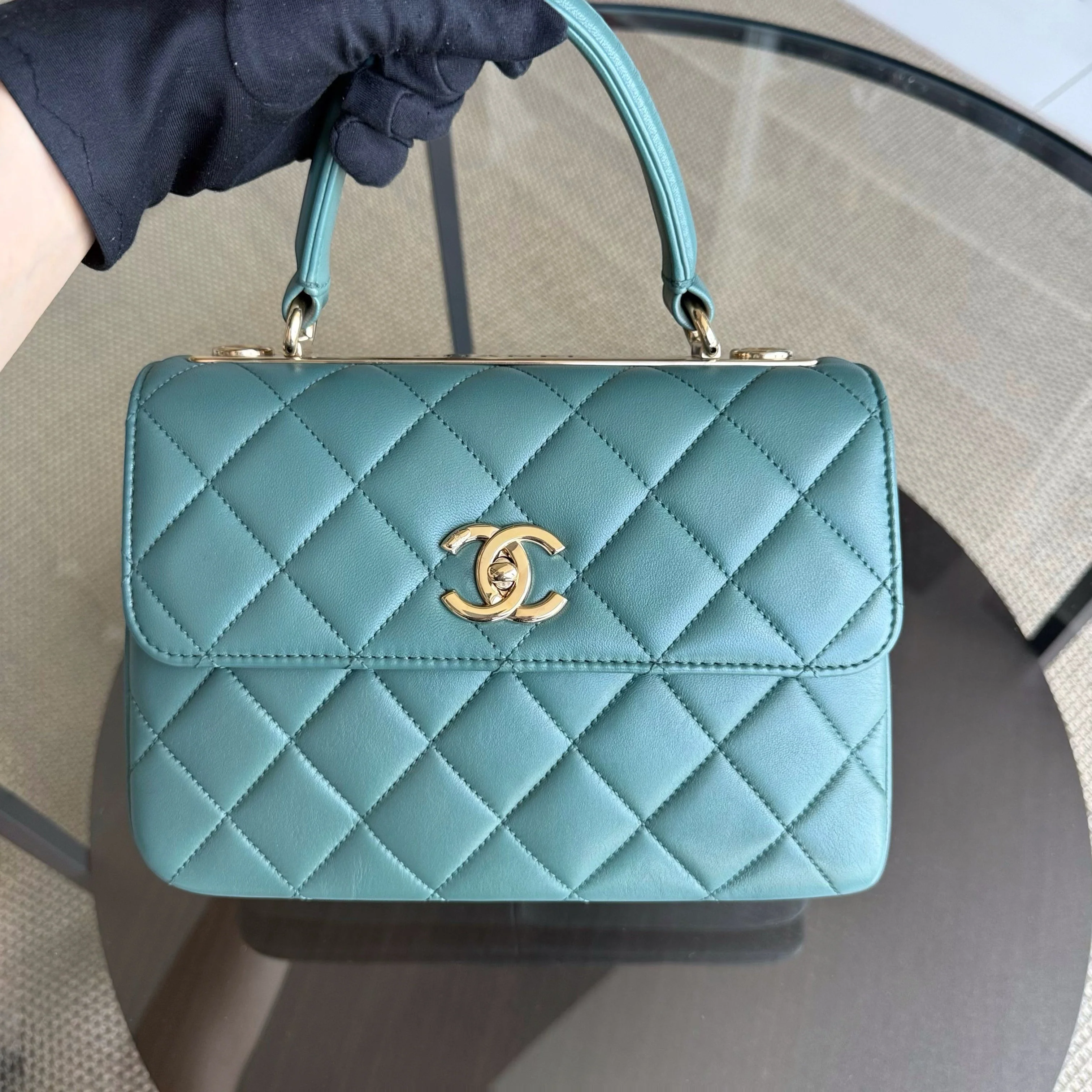 Chanel Trendy CC Small - Quilted Lambskin Green Gold Hardware Series 26