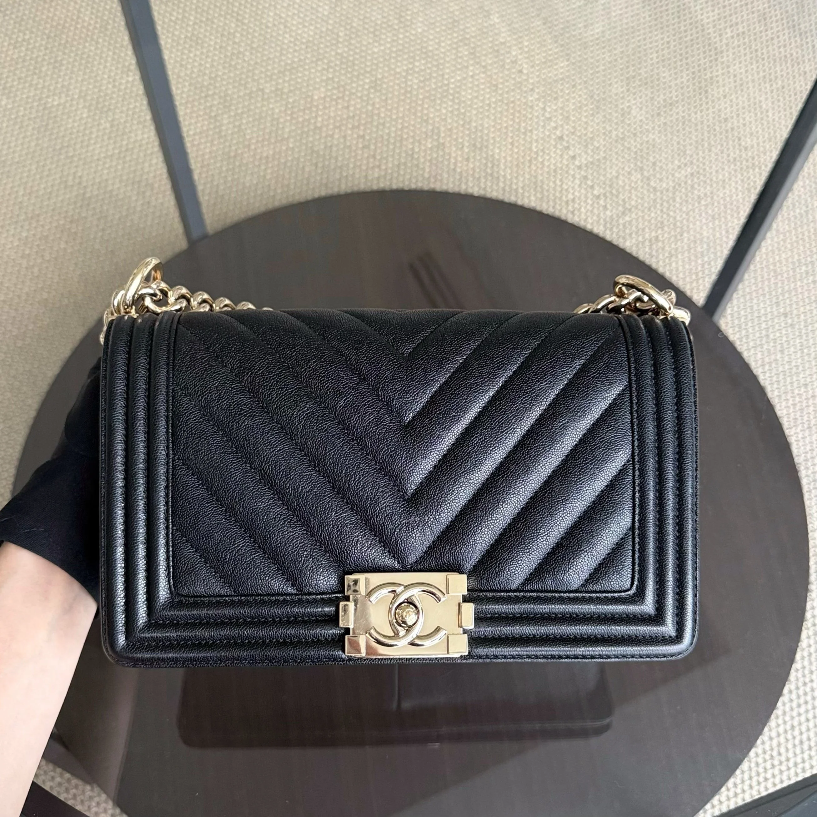 Chanel Boy Medium - Caviar 25CM Grained Calfskin Chevron Black Gold Hardware