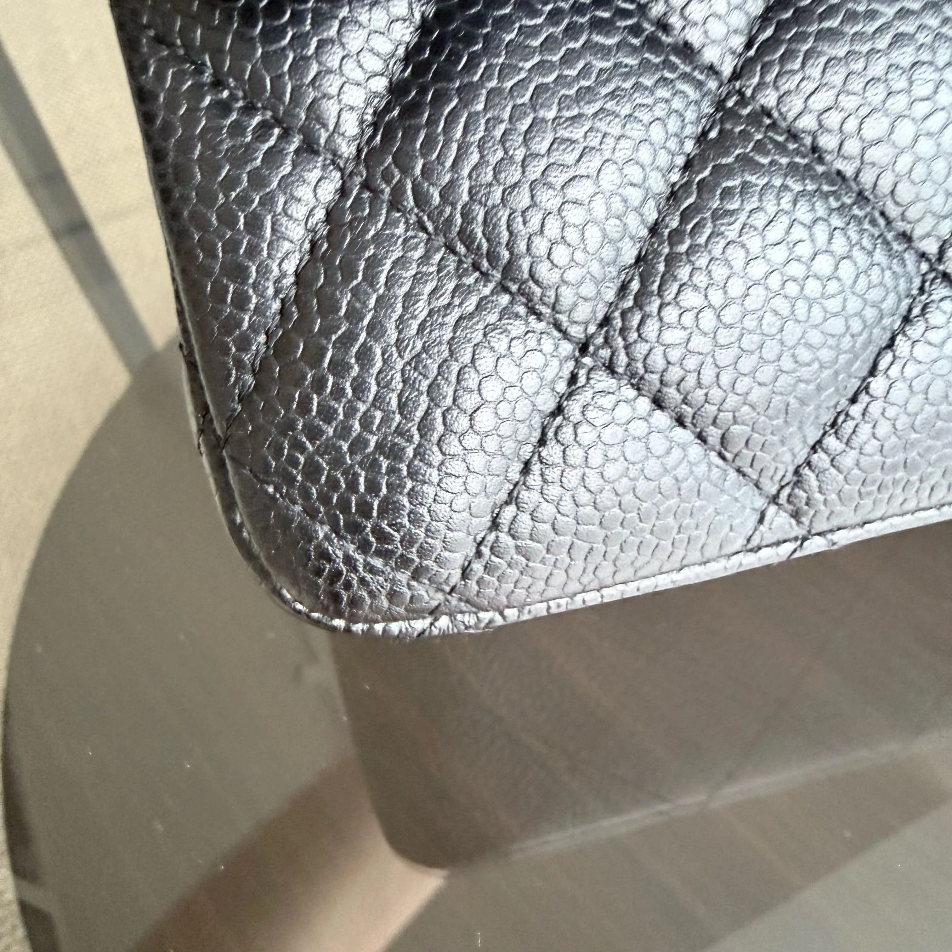 Chanel Classic Flap Medium - Caviar 25CM Quilted Grained Calfskin Black Gold Hardware Series 25