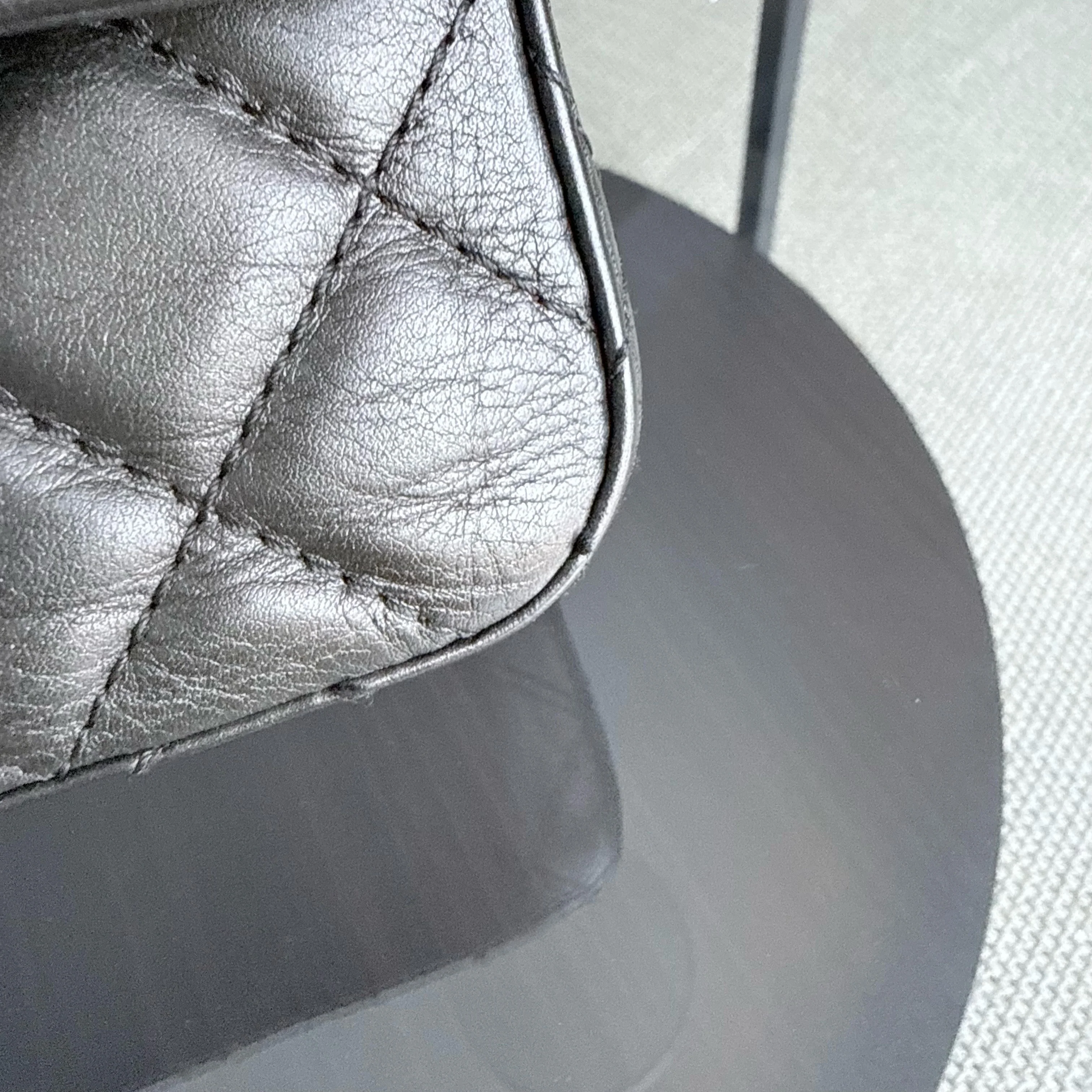 Chanel 2.55 Reissue 226 - Quilted Aged Calfskin Dark Grey Bronze Gold Hardware