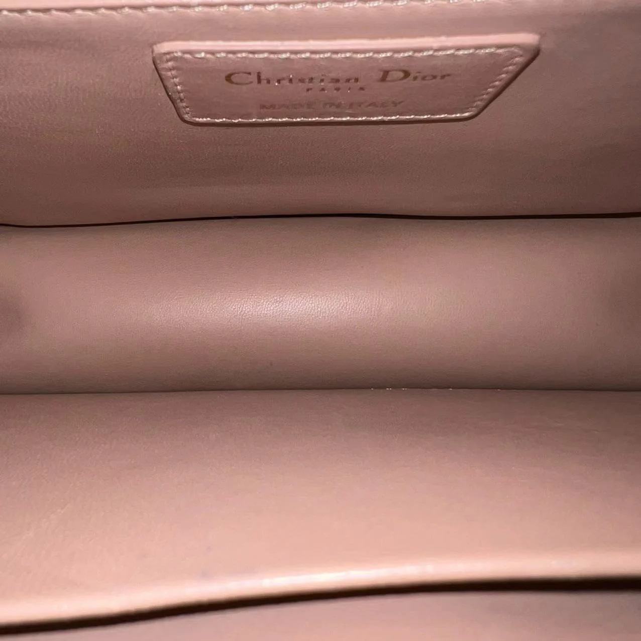 Dior 30 Montaigne Medium - Smooth Calfskin Nude Beige Golden Hardware