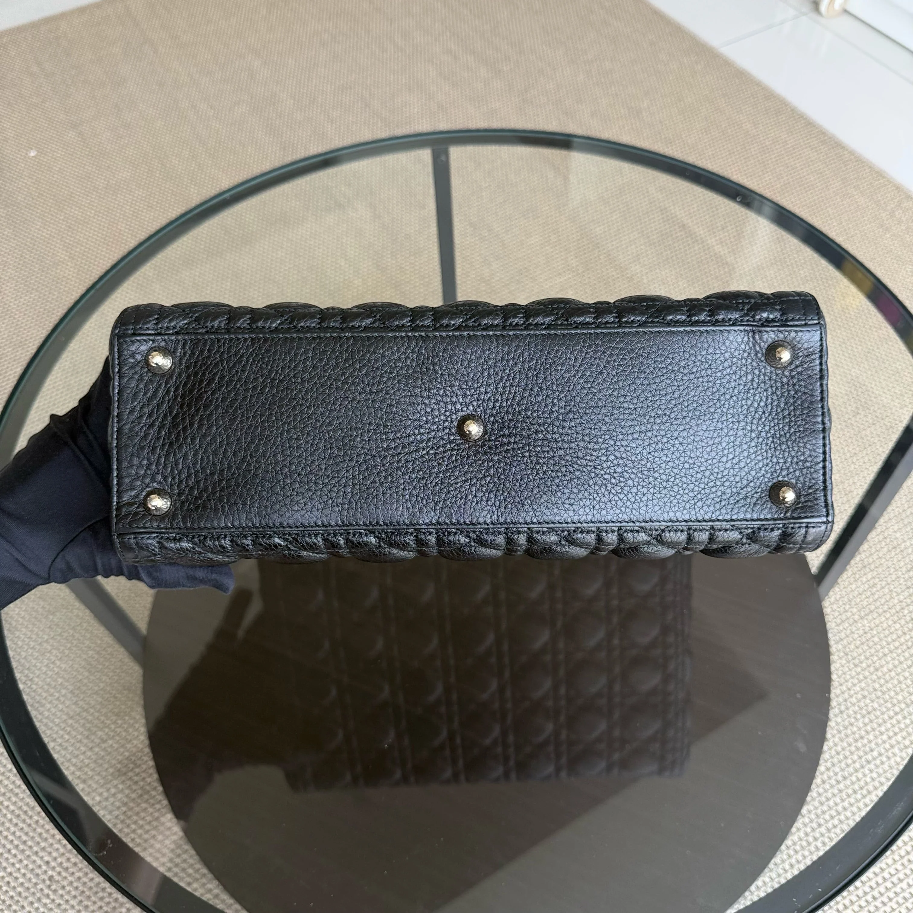 *Flap, Caviar* Lady Large Flap Caviar Cannage Black GHW No Strap