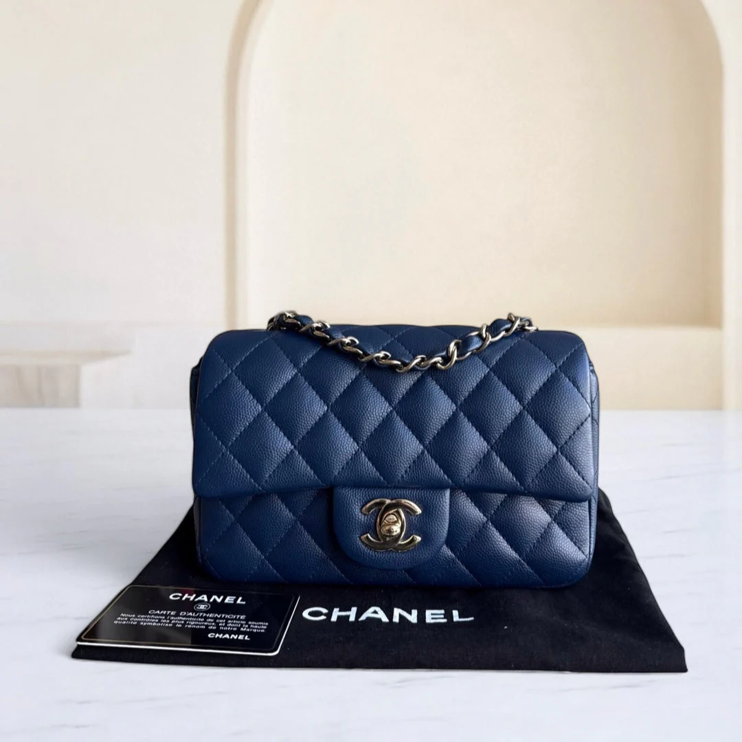 Chanel Classic Flap Mini - Caviar 20CM Quilted Dark Blue Gold Hardware Series 24