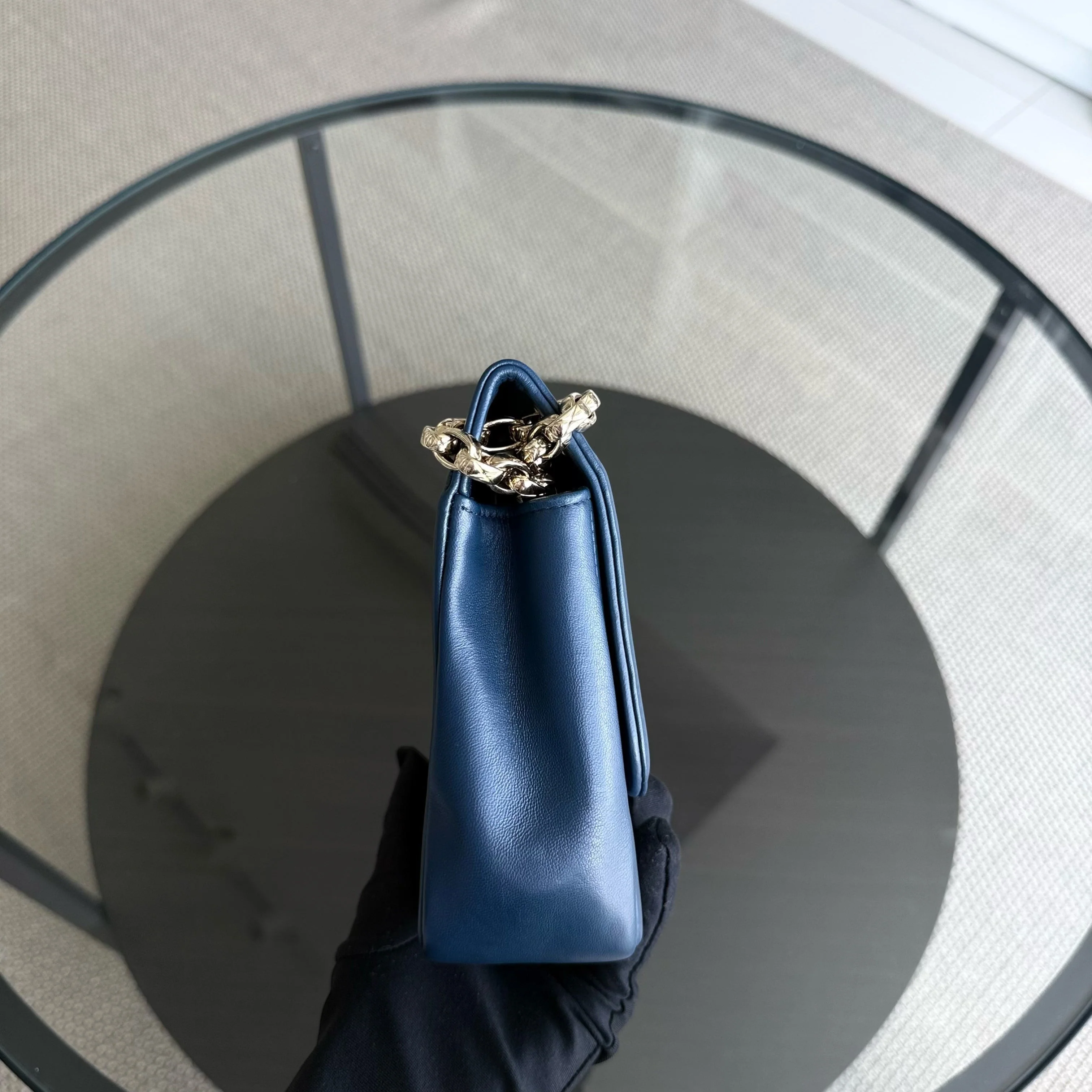 Chanel Chic With Me Medium - Lambskin Quilted 25CM Navy Blue Gold Hardware Series 18