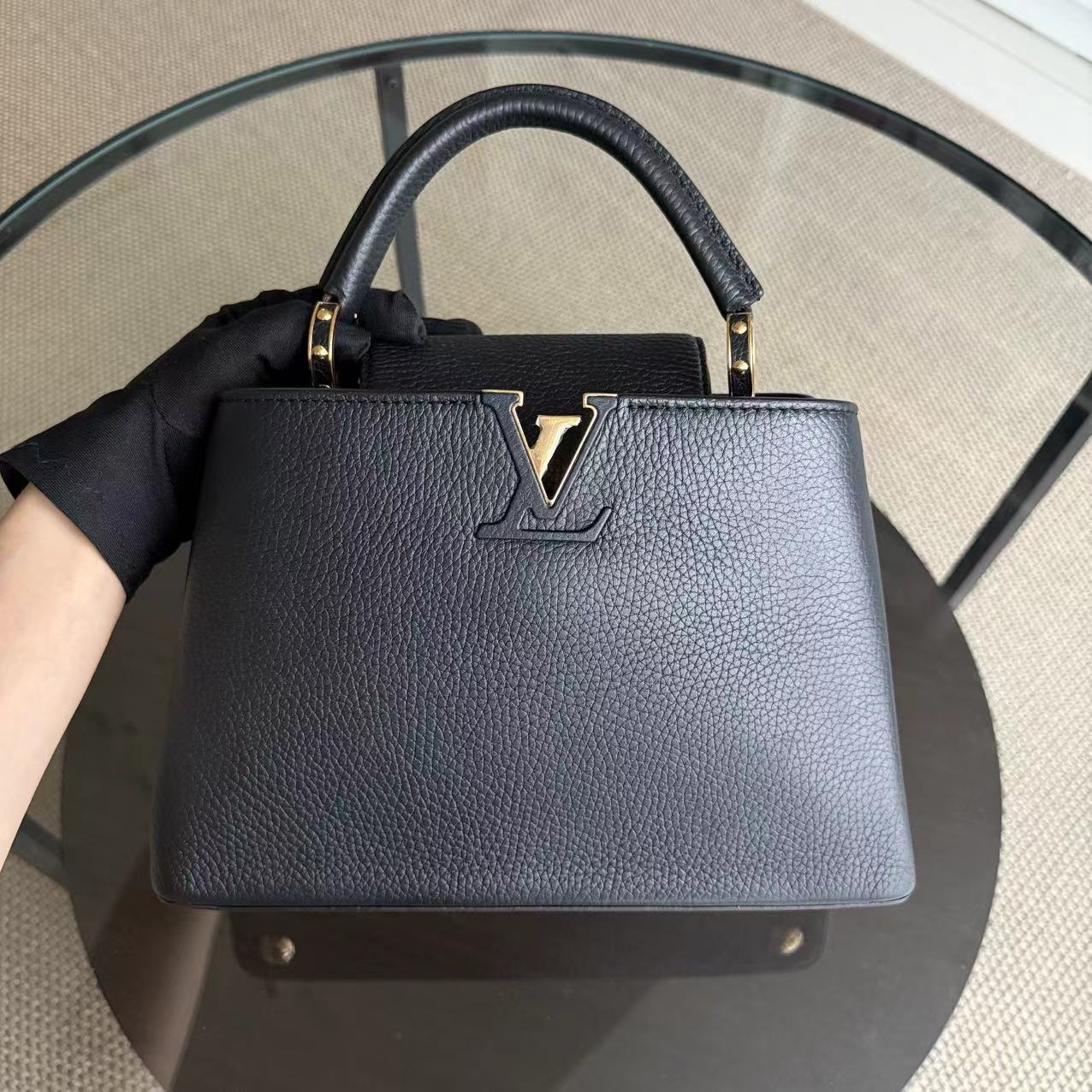 Louis Vuitton Capucines BB - Taurillon Grained Calfskin Noir Gold Hardware