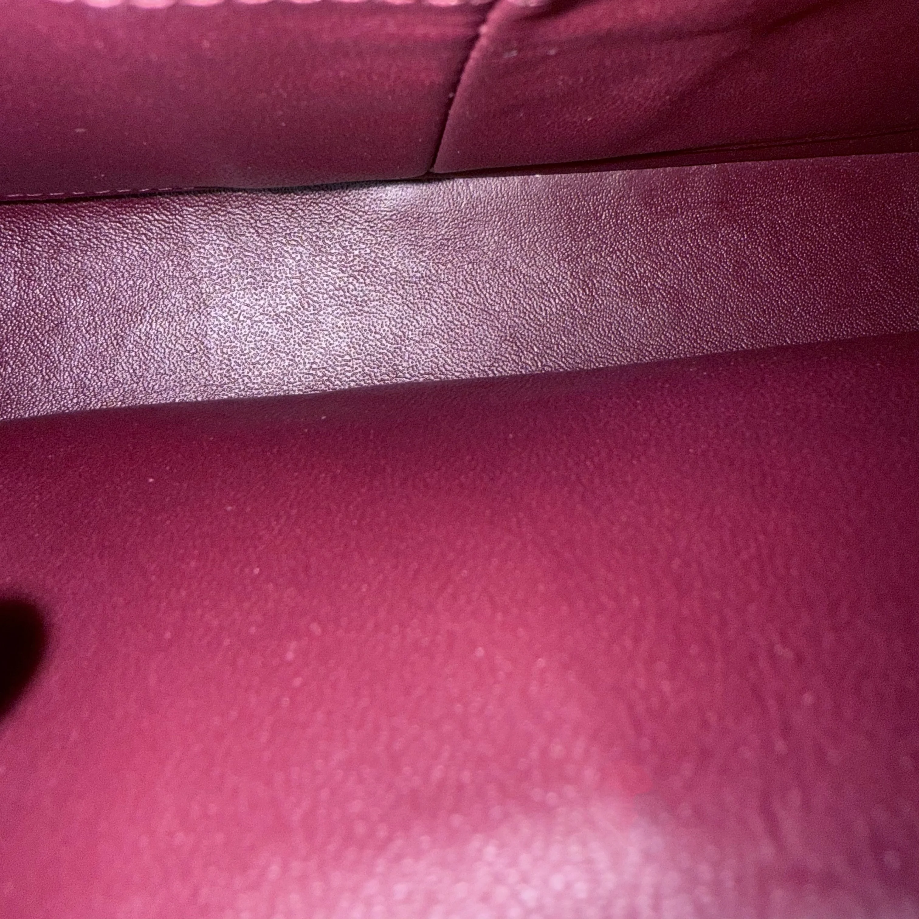 Chanel Classic Flap Medium - 25CM Quilted Lambskin Black Gold Hardware